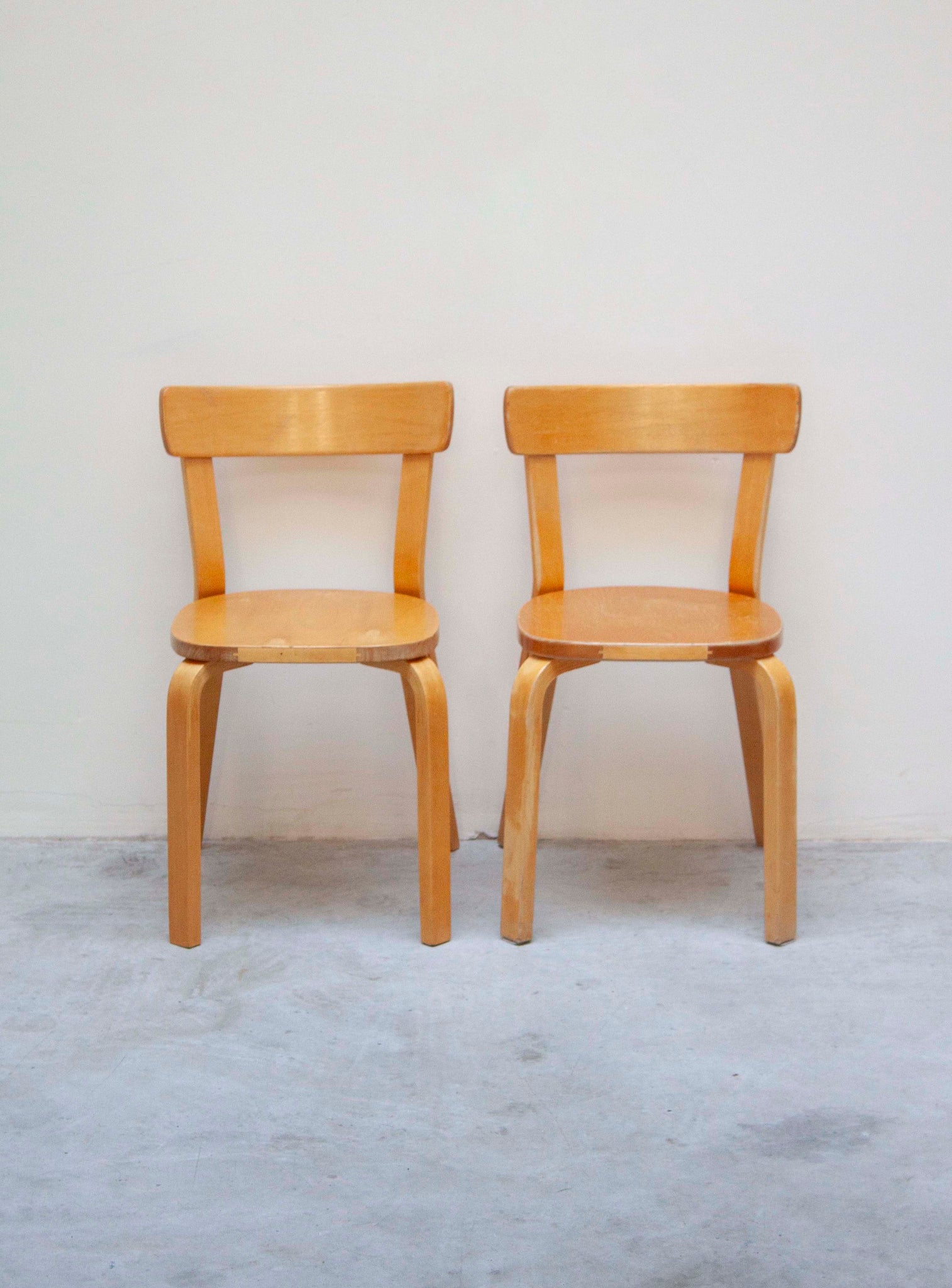 Artek Model 69 Chairs by Alvar Aalto (Birch)