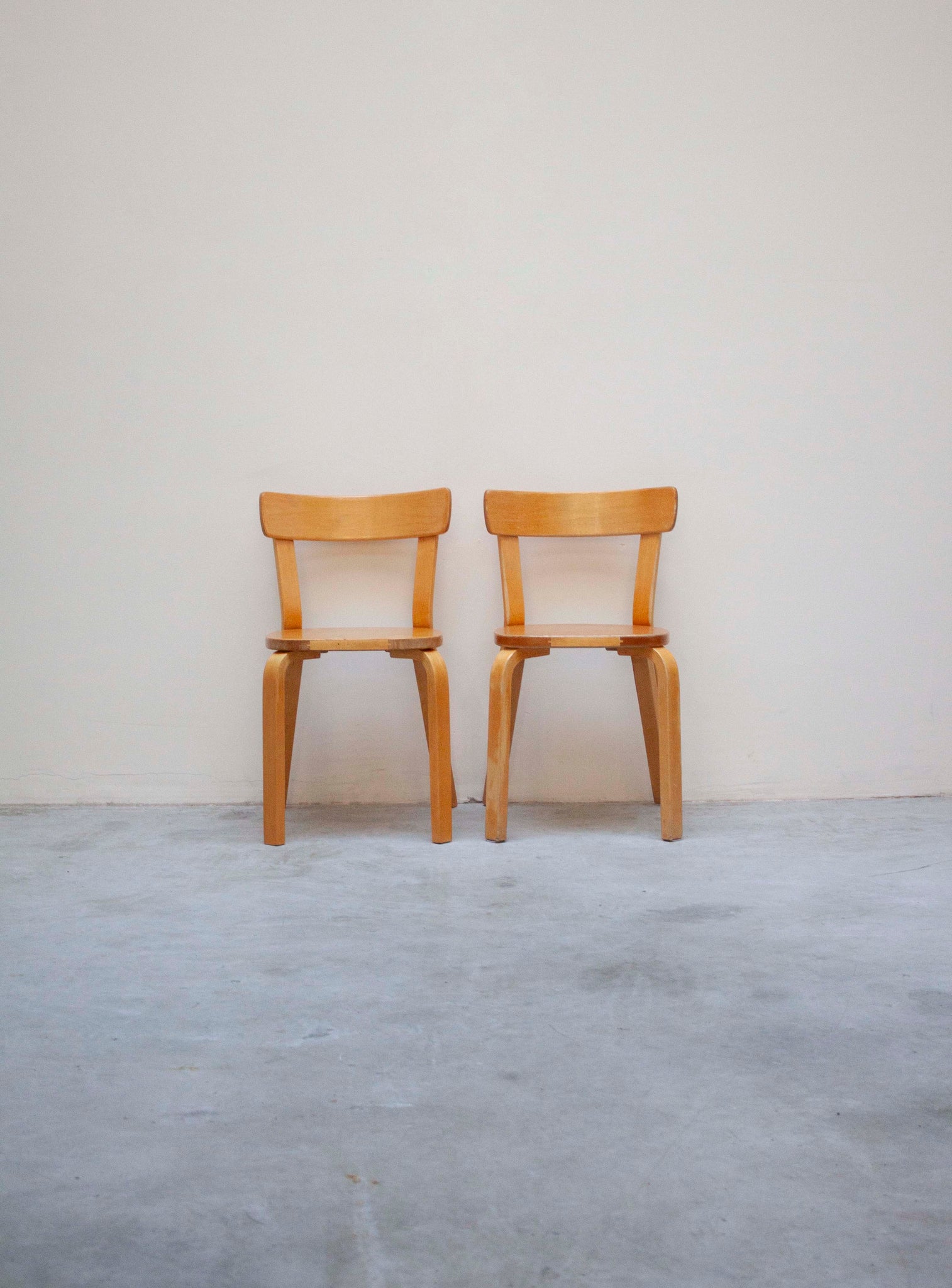 Artek Model 69 Chairs by Alvar Aalto (Birch)