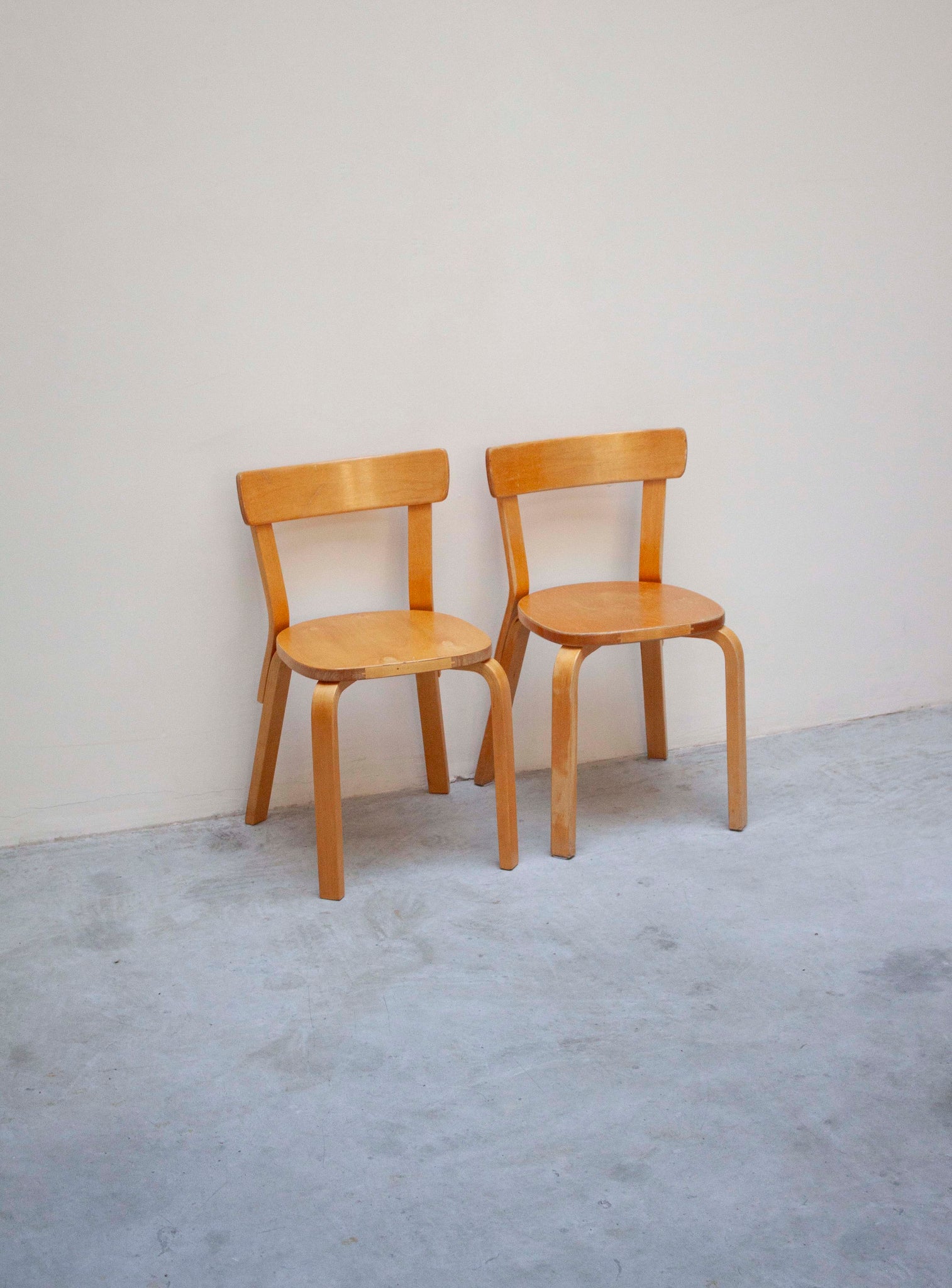 Artek Model 69 Chairs by Alvar Aalto (Birch)