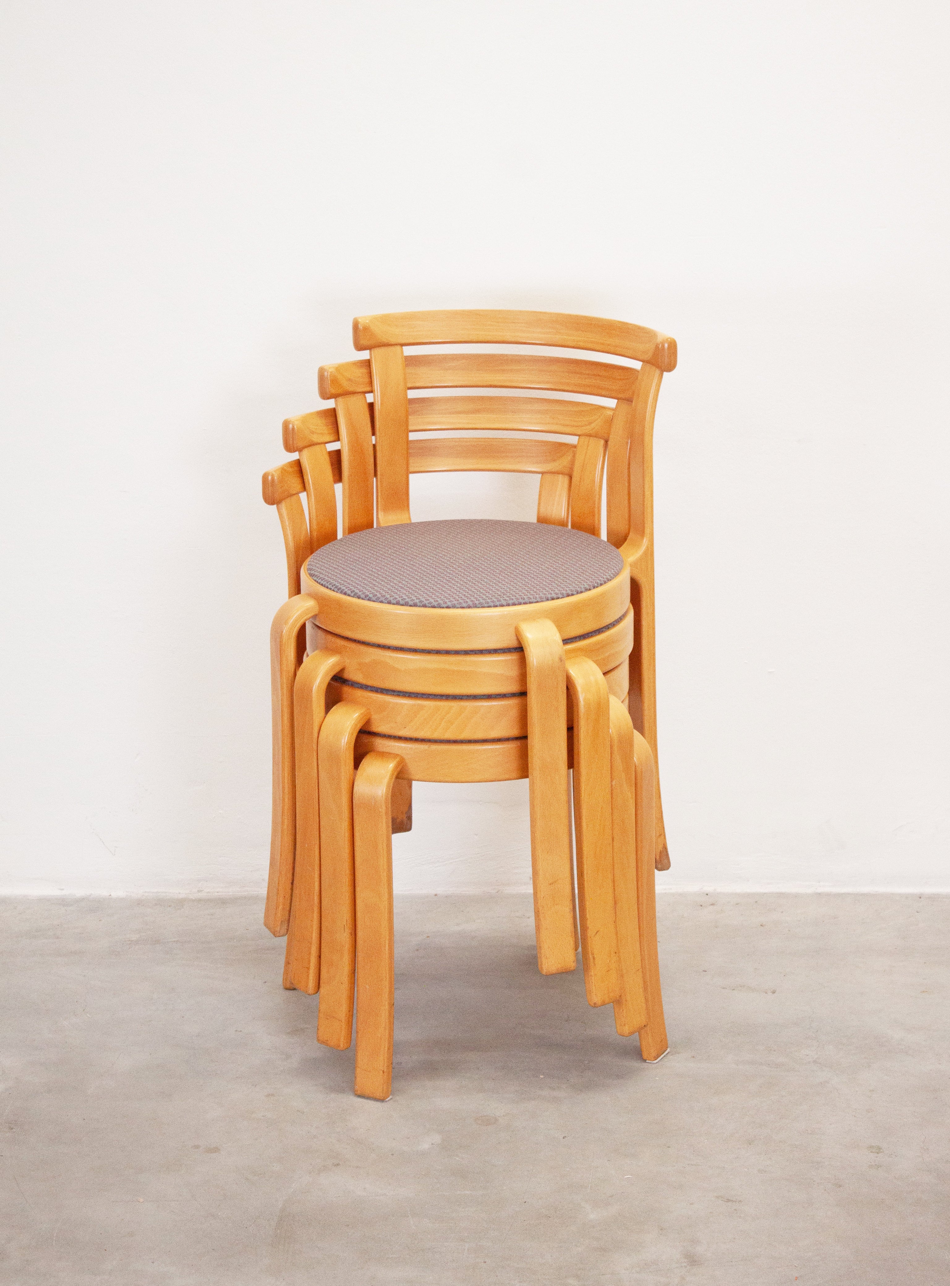 Magnus Olesen Model 8000 Dining Chairs by Rud Thygesen & Johnny
