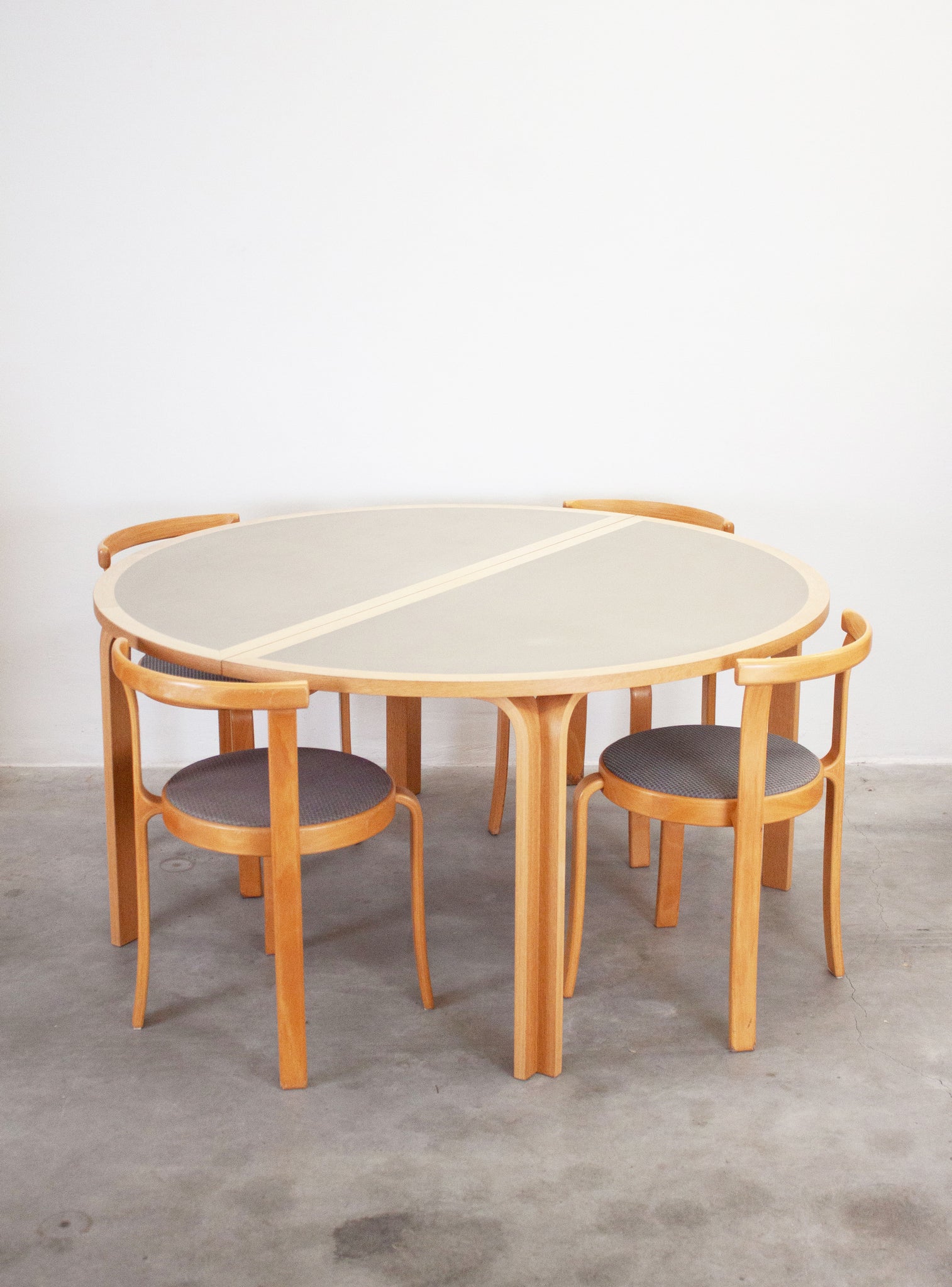 Magnus Olesen Round Dining Table by Rud Thygesen & Johnny Sørensen (Grey)