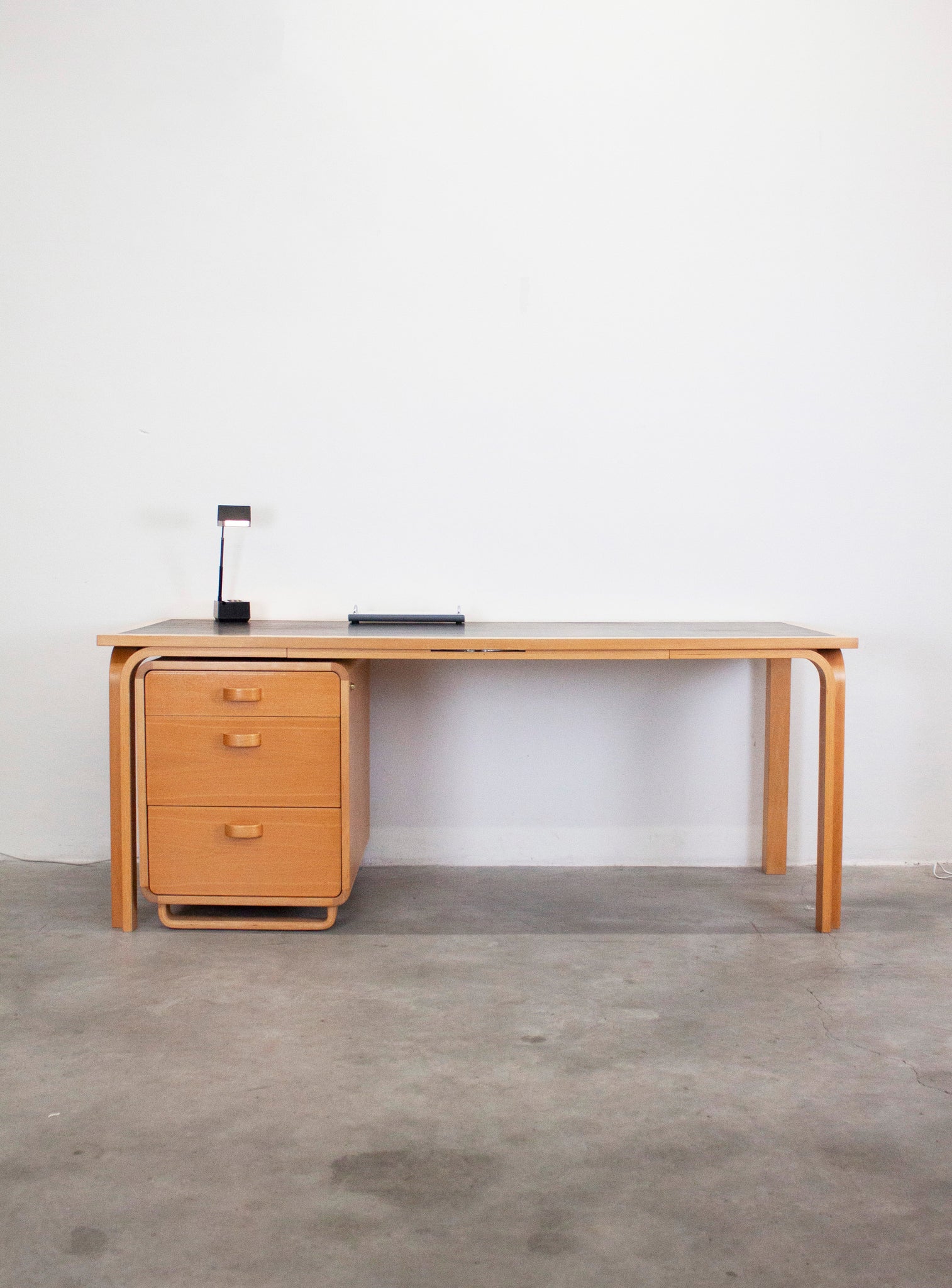 Magnus Olesen Writing Desk by Rud Thygesen & Johnny Sørensen (Black)