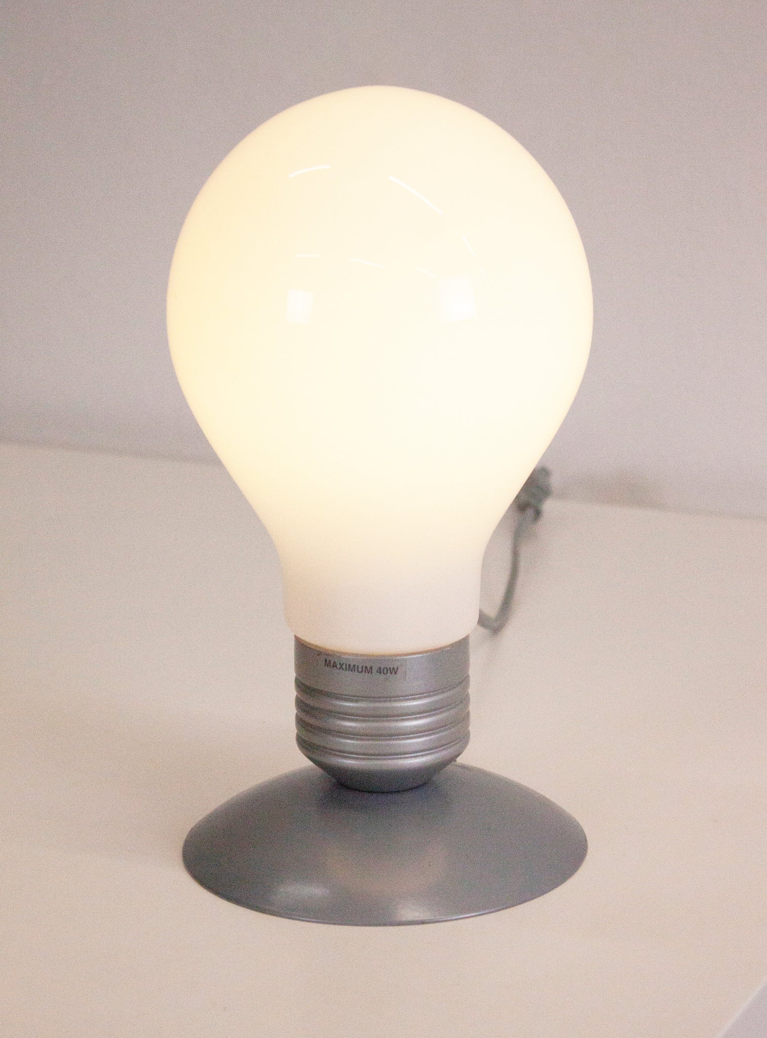 Massive Bulb Desk Lamp (Silver)