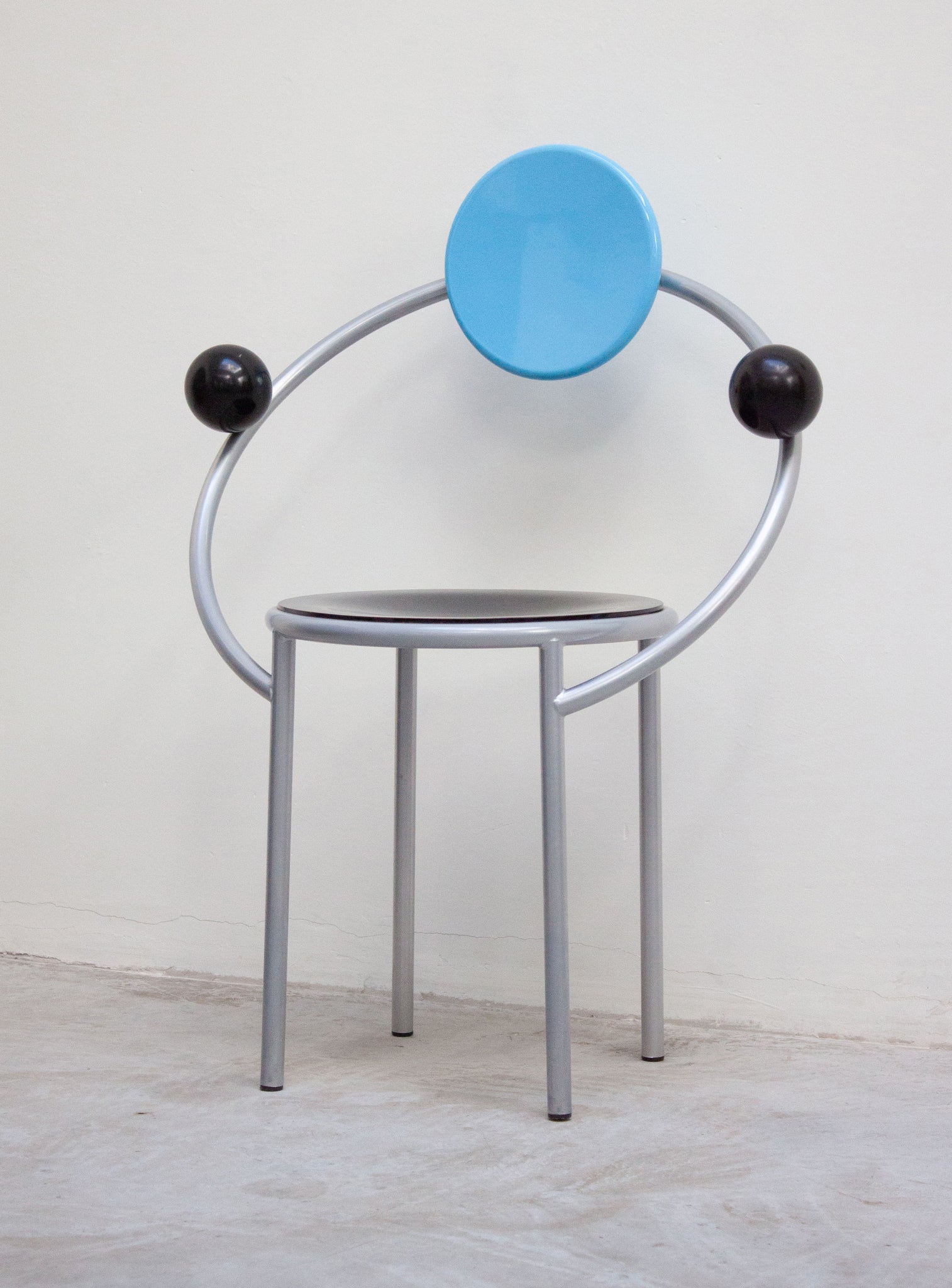 Memphis Milano First Chair by Michele De Lucchi