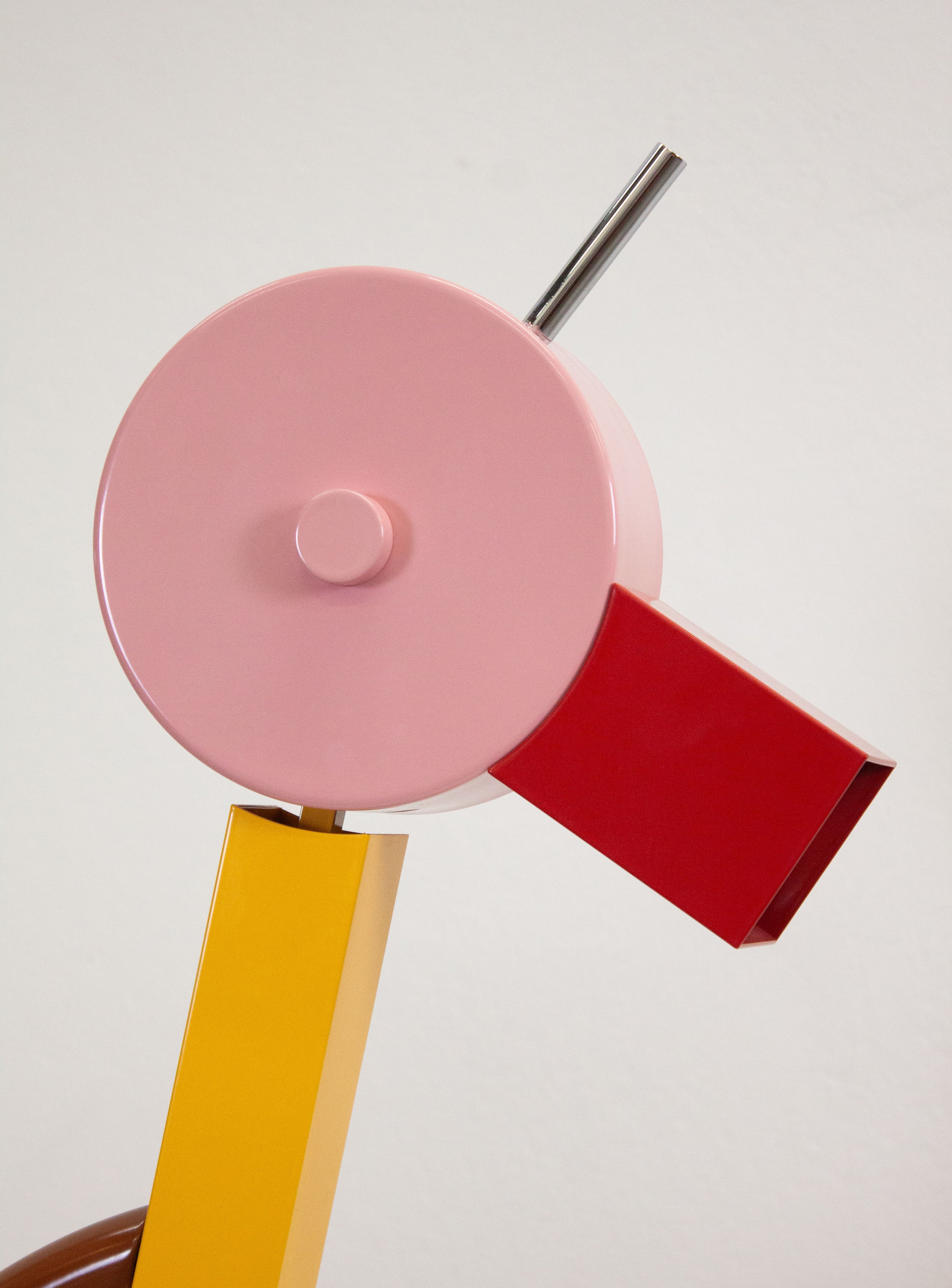 Memphis Milano Tahiti Lamp by Ettore Sottsass – JUKI AMSTERDAM Memphis Milano Tahiti Lamp by Ettore Sottsass – JUKI AMSTERDAM