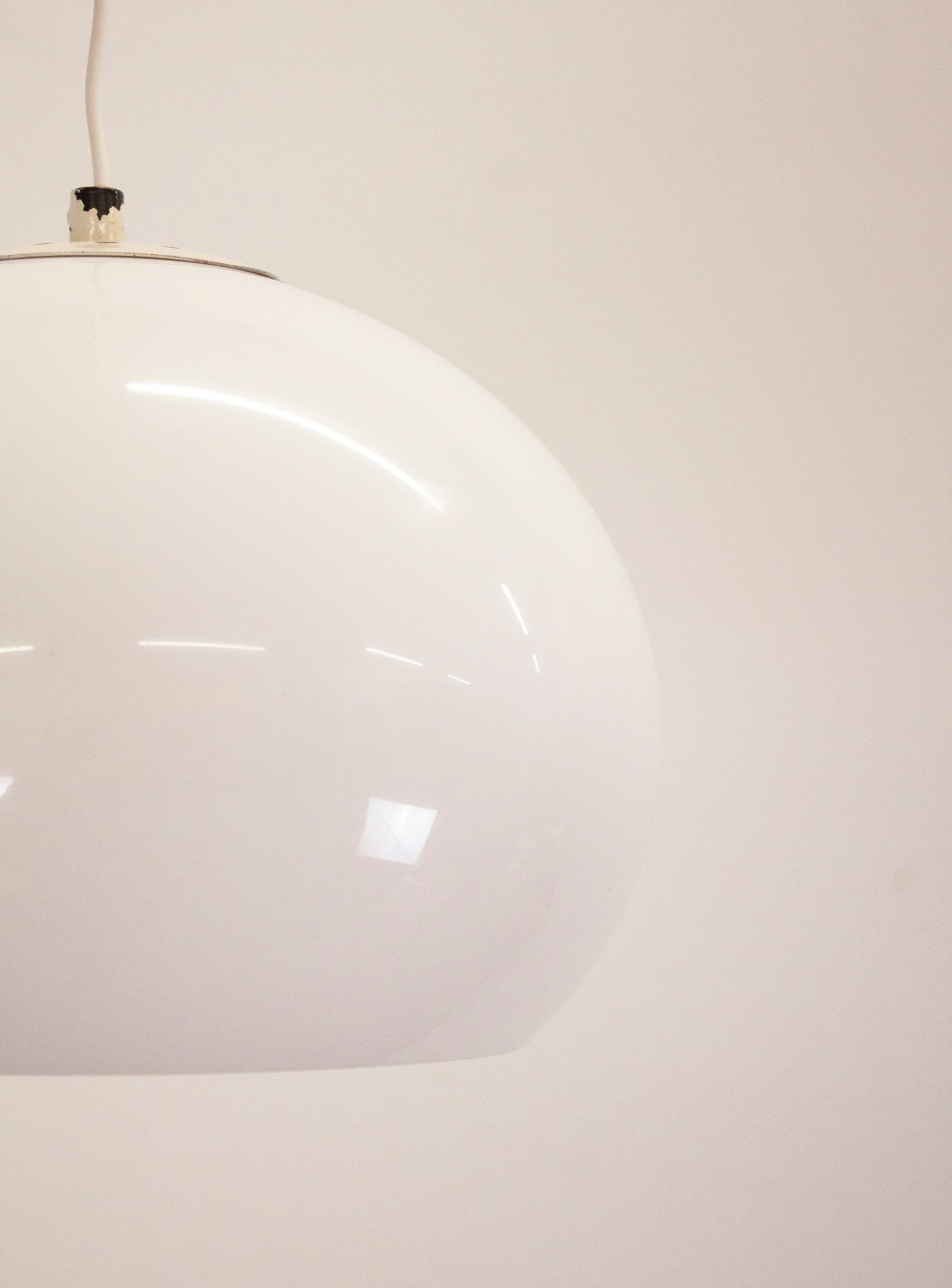 Mushroom Pendant Lamp (White)