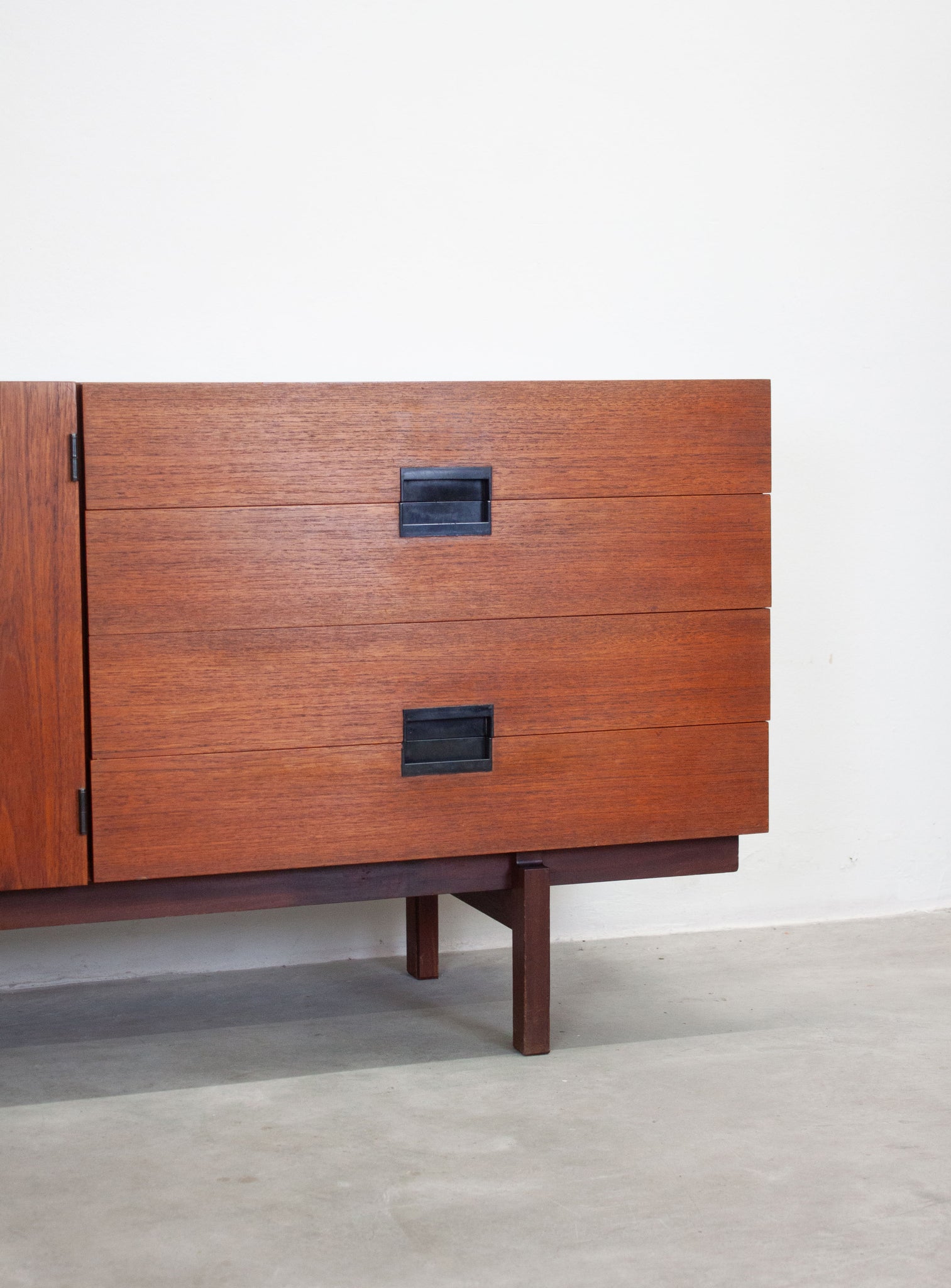 Pastoe DU04 Sideboard by Cees Braakman (Japanese Series)