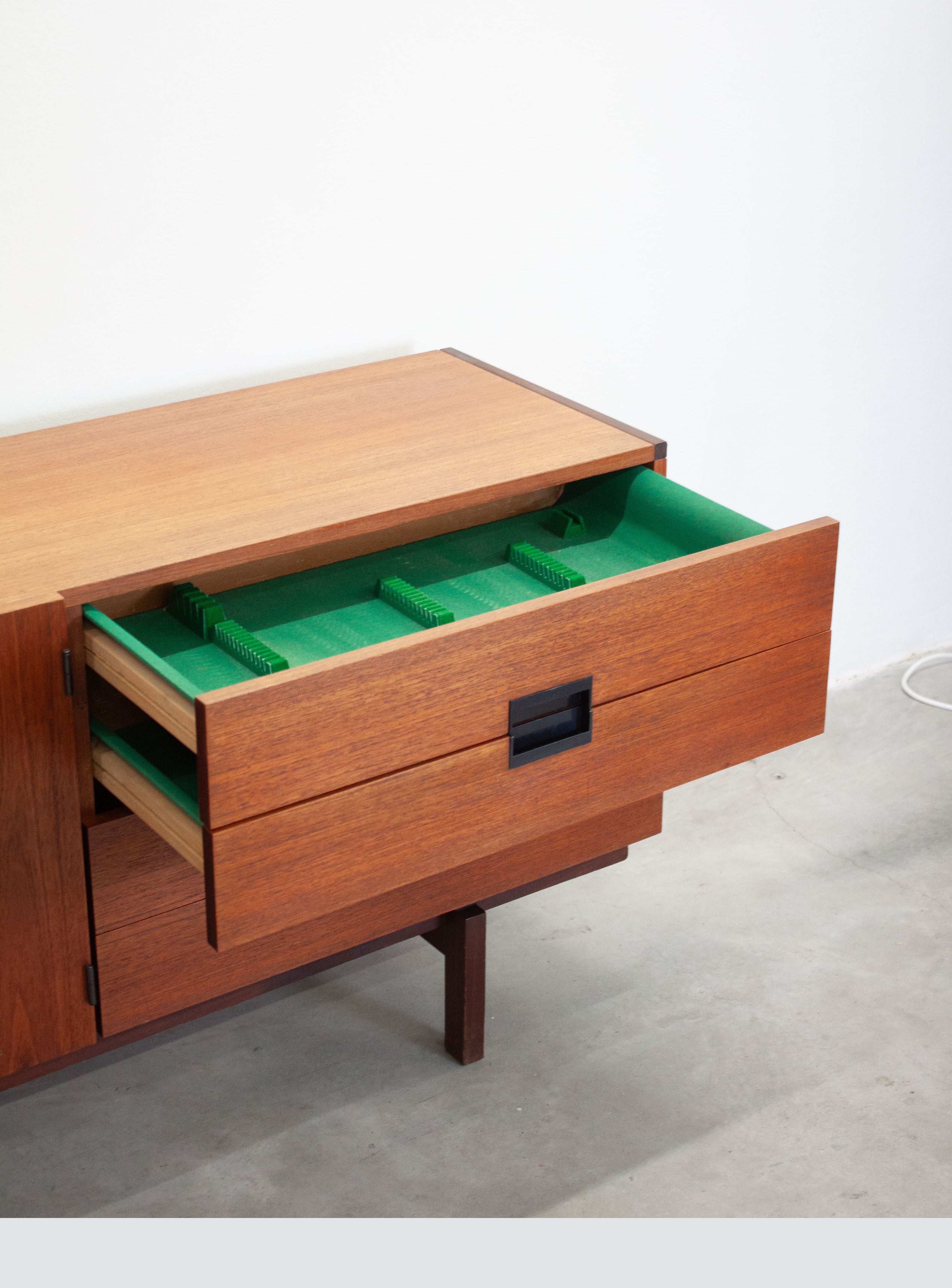 Pastoe DU04 Sideboard by Cees Braakman (Japanese Series) – JUKI