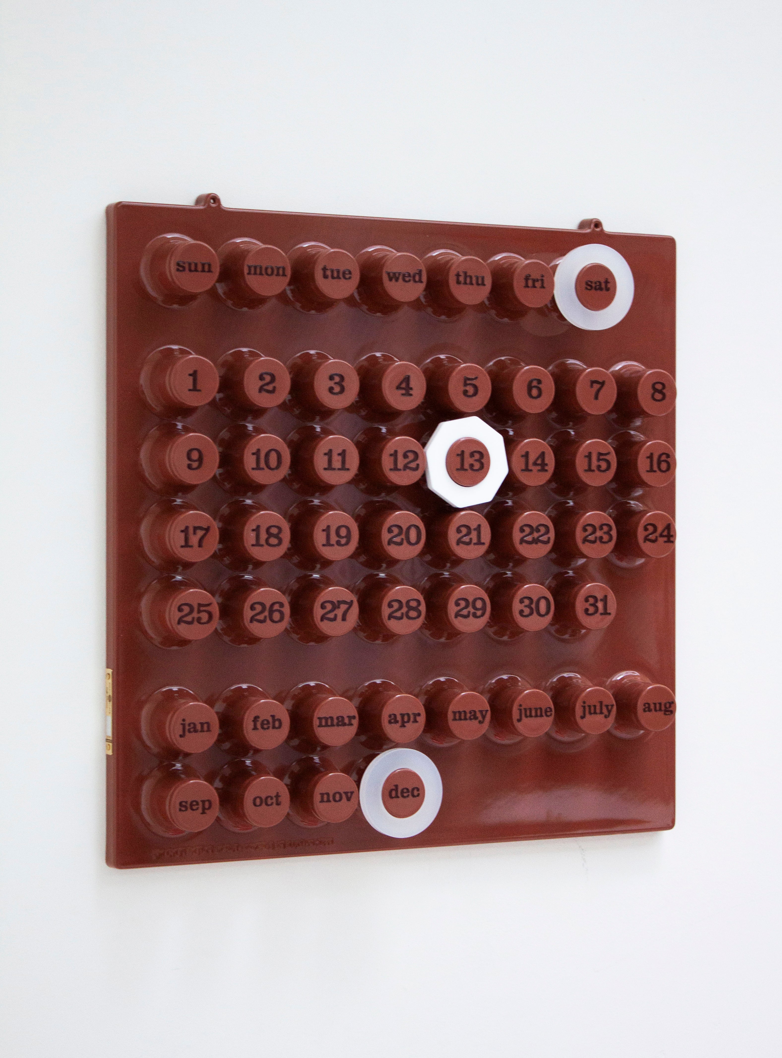 Ring-A-Date Perpetual Calendar by Giorgio Della Beffa (Café Mousse