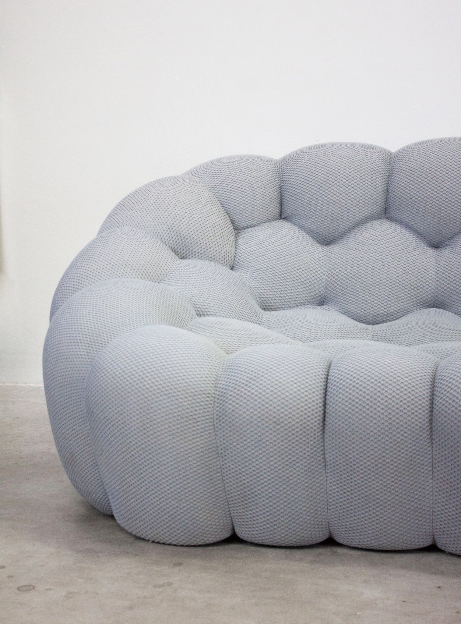 Roche Bobois Bubble 2 Curved 3/4-Seat Sofa by Sacha Lakic (Light Grey)