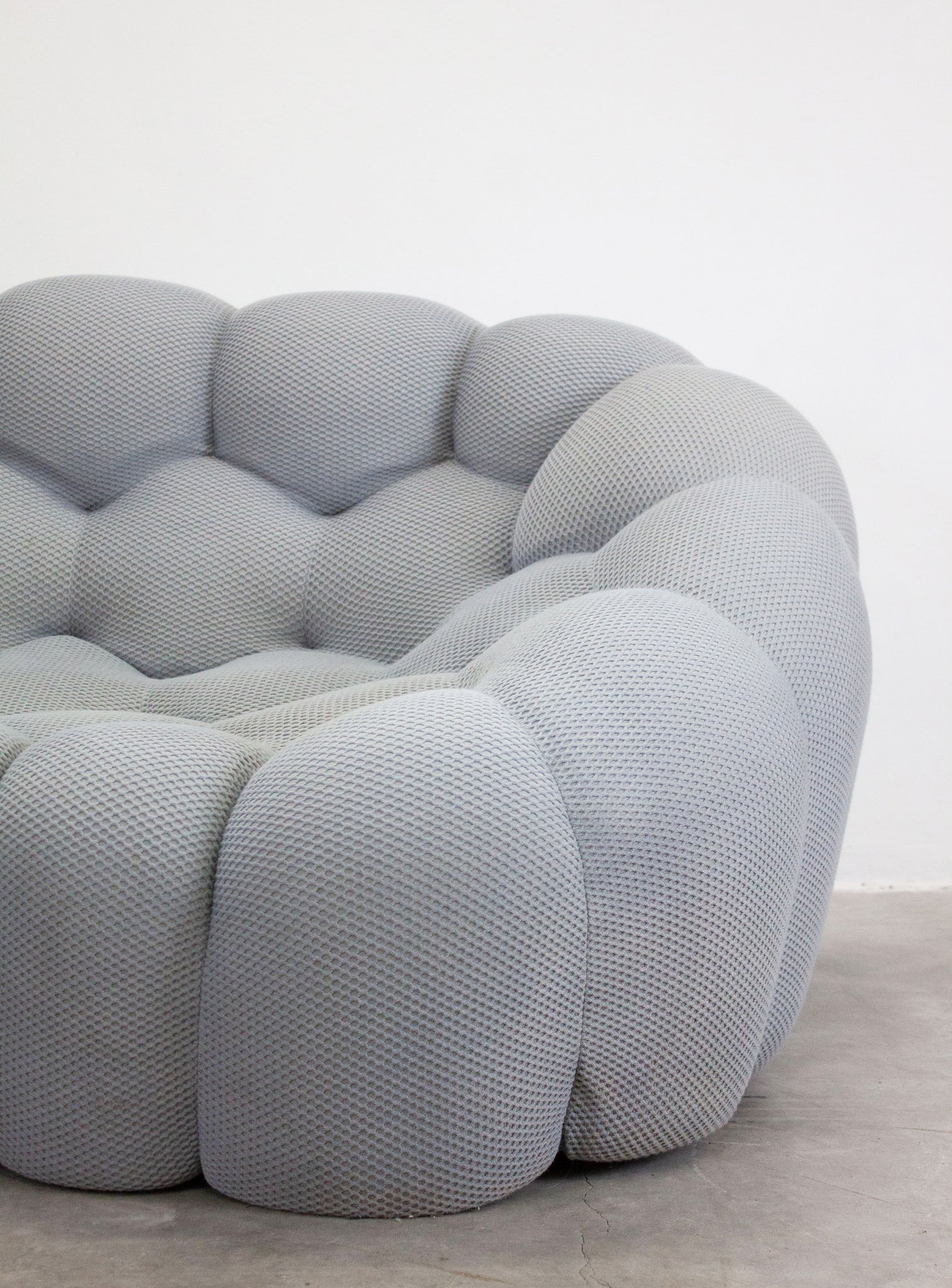 Roche Bobois Bubble 2 Curved 3/4-Seat Sofa by Sacha Lakic (Light Grey)