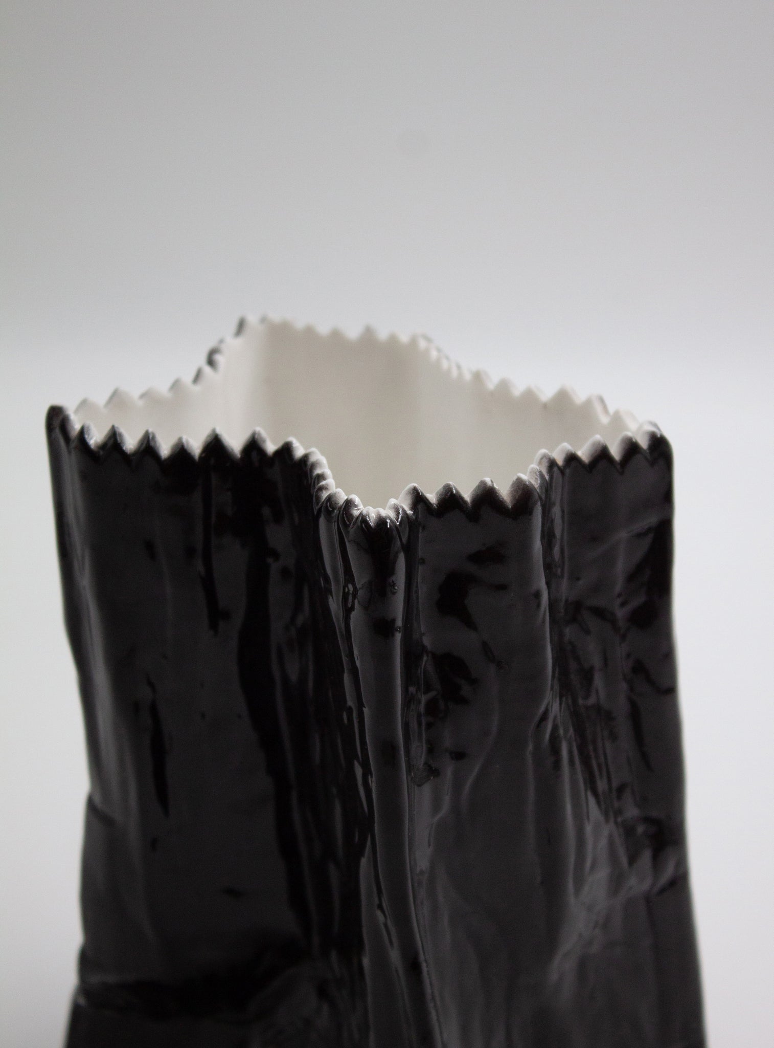 Rosenthal "Don't Litter" Paperbag Vase by Tapio Wirkkala (Black)