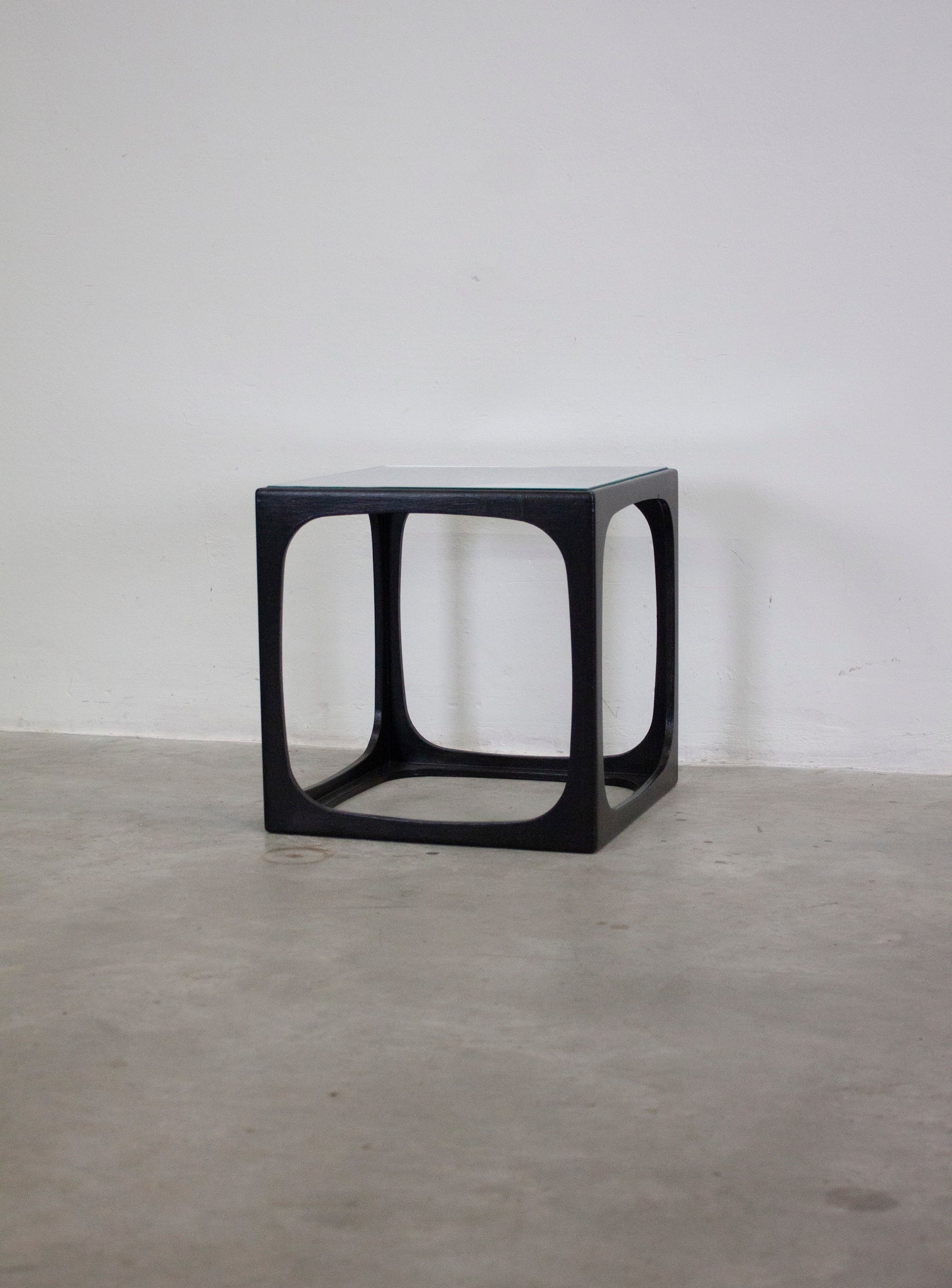Space Age Cube Side Table with Glass Top (Black)