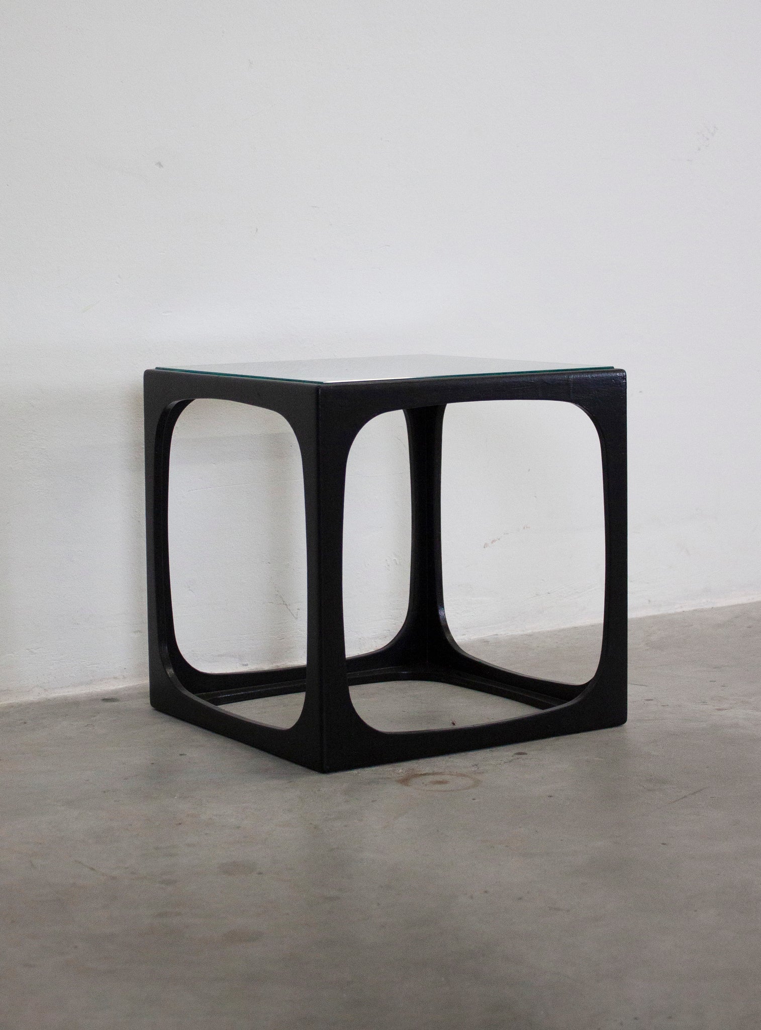 Space Age Cube Side Table with Glass Top (Black)