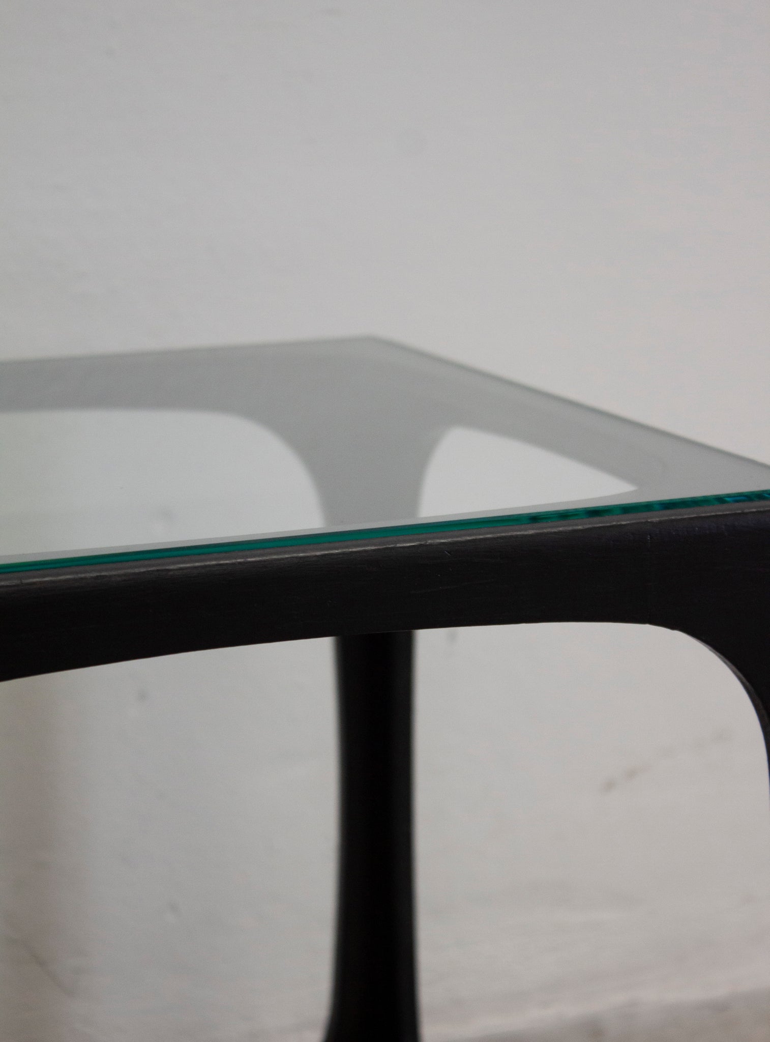 Space Age Cube Side Table with Glass Top (Black)