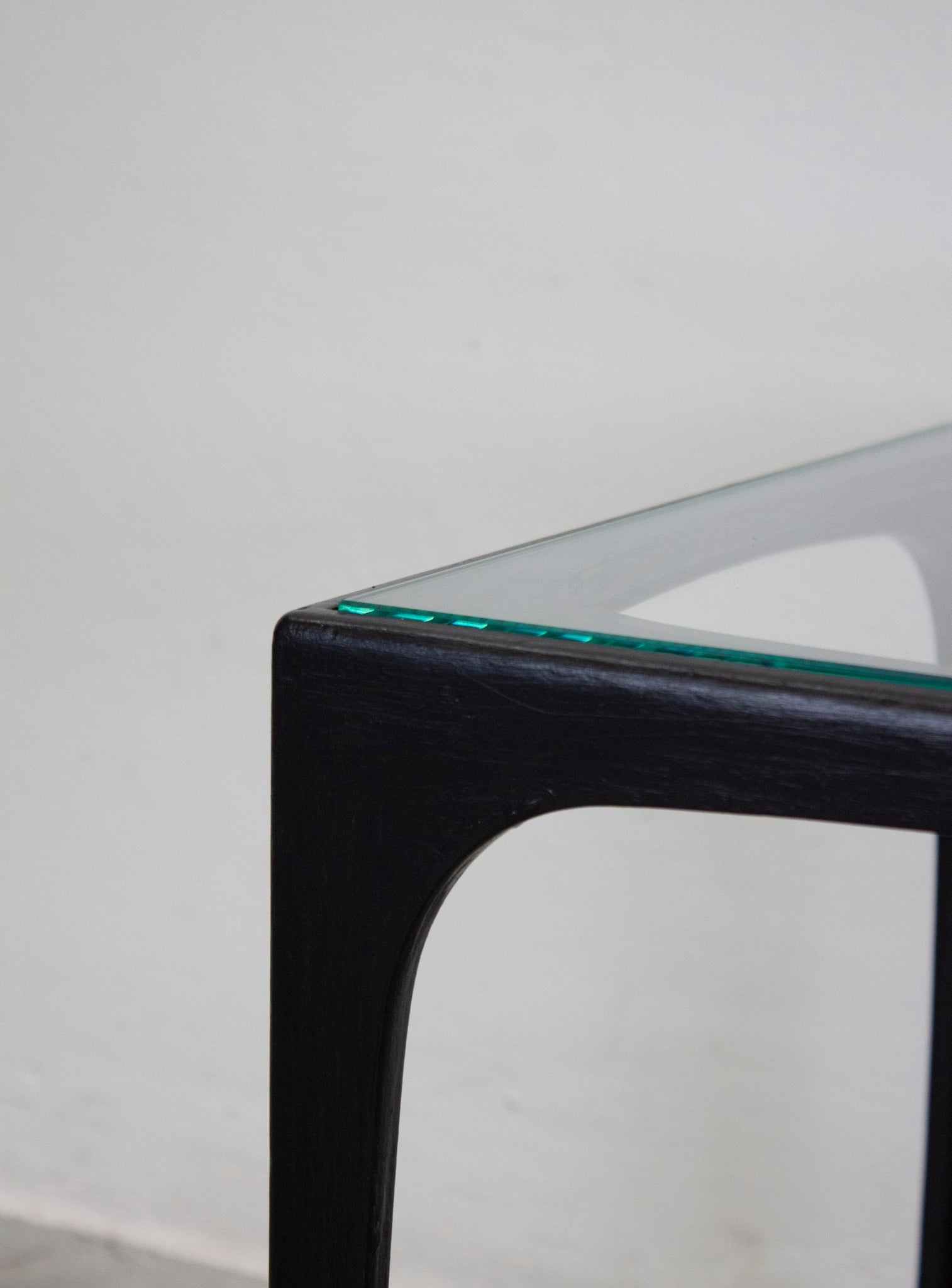 Space Age Cube Side Table with Glass Top (Black)