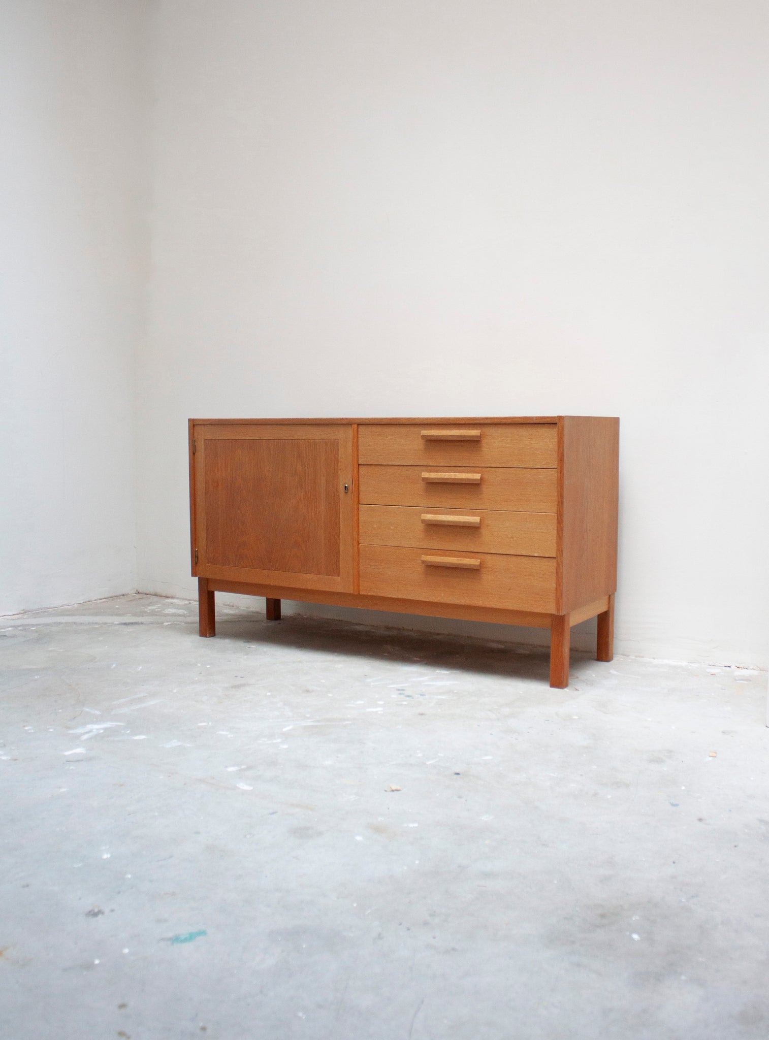 Troeds Domi Monté Sideboard by Nils Jonsson (Oak)