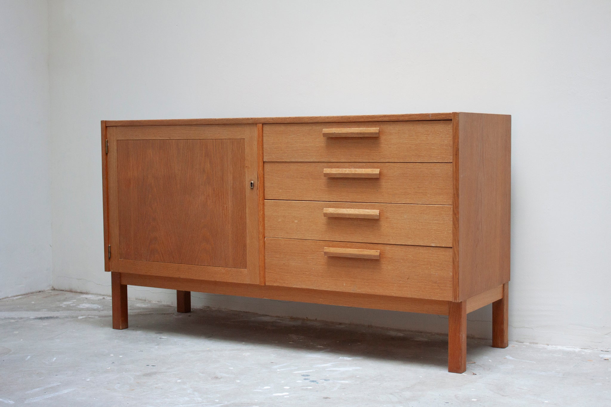 Troeds Domi Monté Sideboard by Nils Jonsson (Oak)