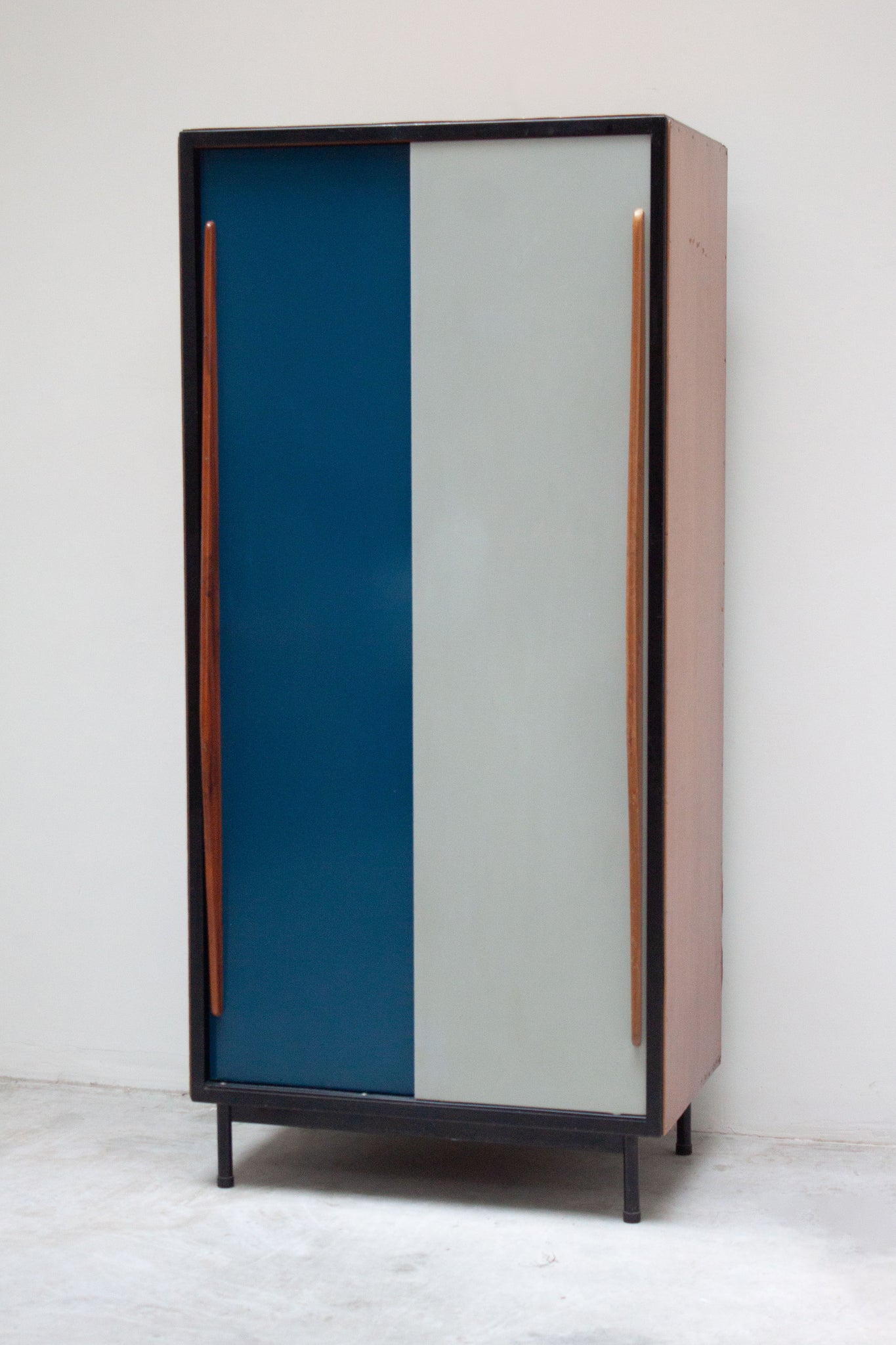 Tubax Wardrobe by Willy Van Der Meeren (Blue/Grey)