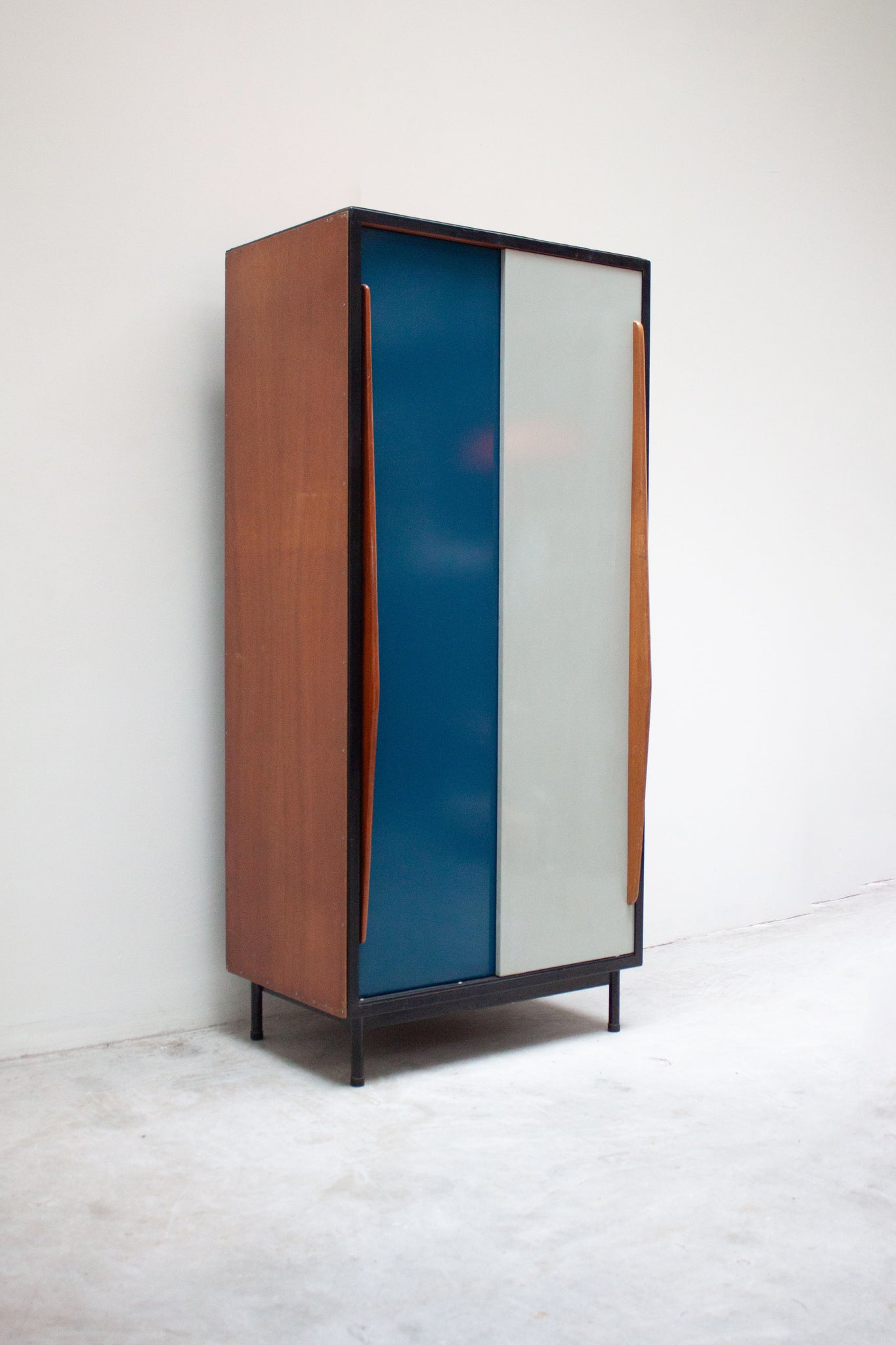 Tubax Wardrobe by Willy Van Der Meeren (Blue/Grey)