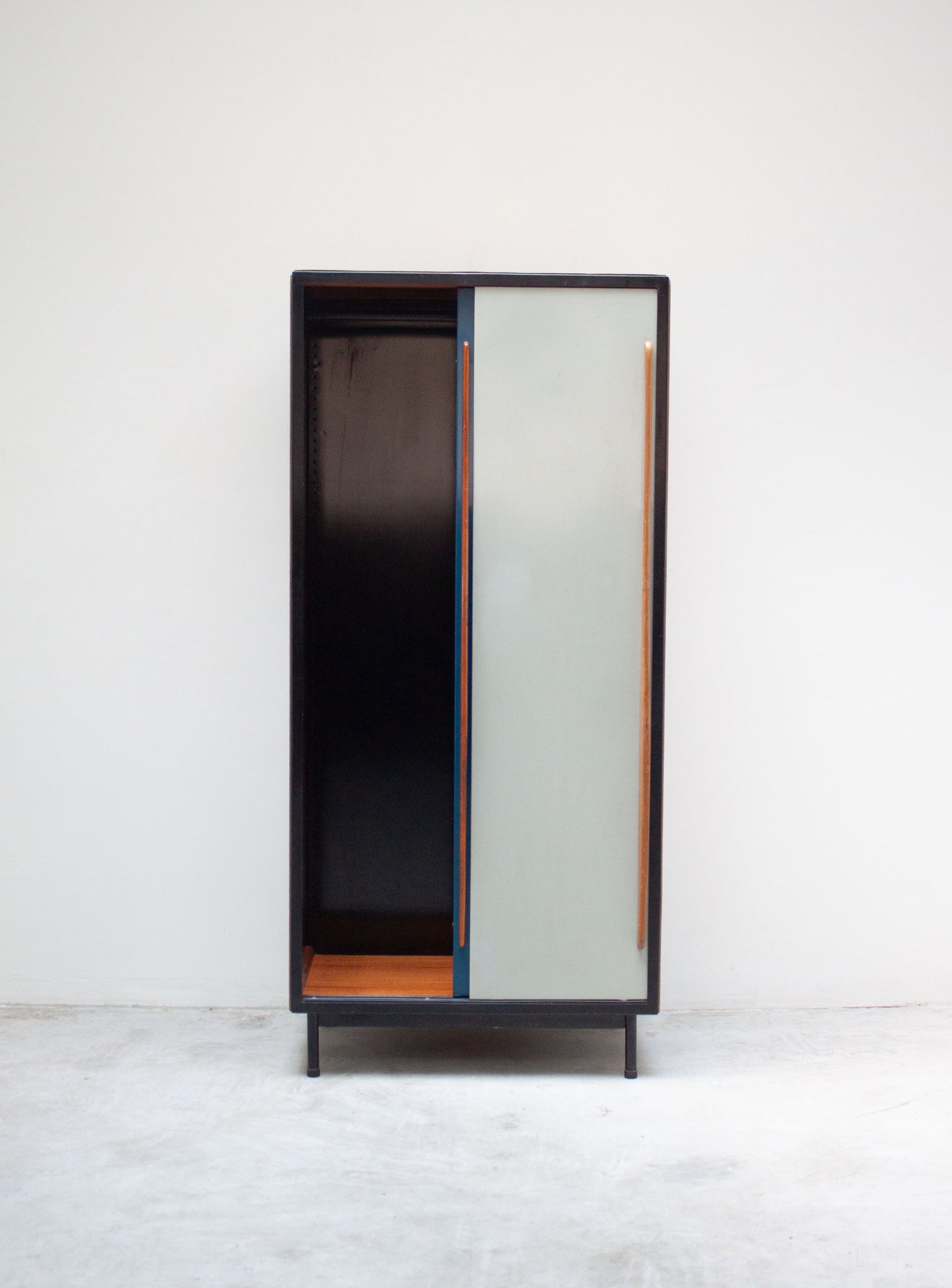 Tubax Wardrobe by Willy Van Der Meeren (Blue/Grey)