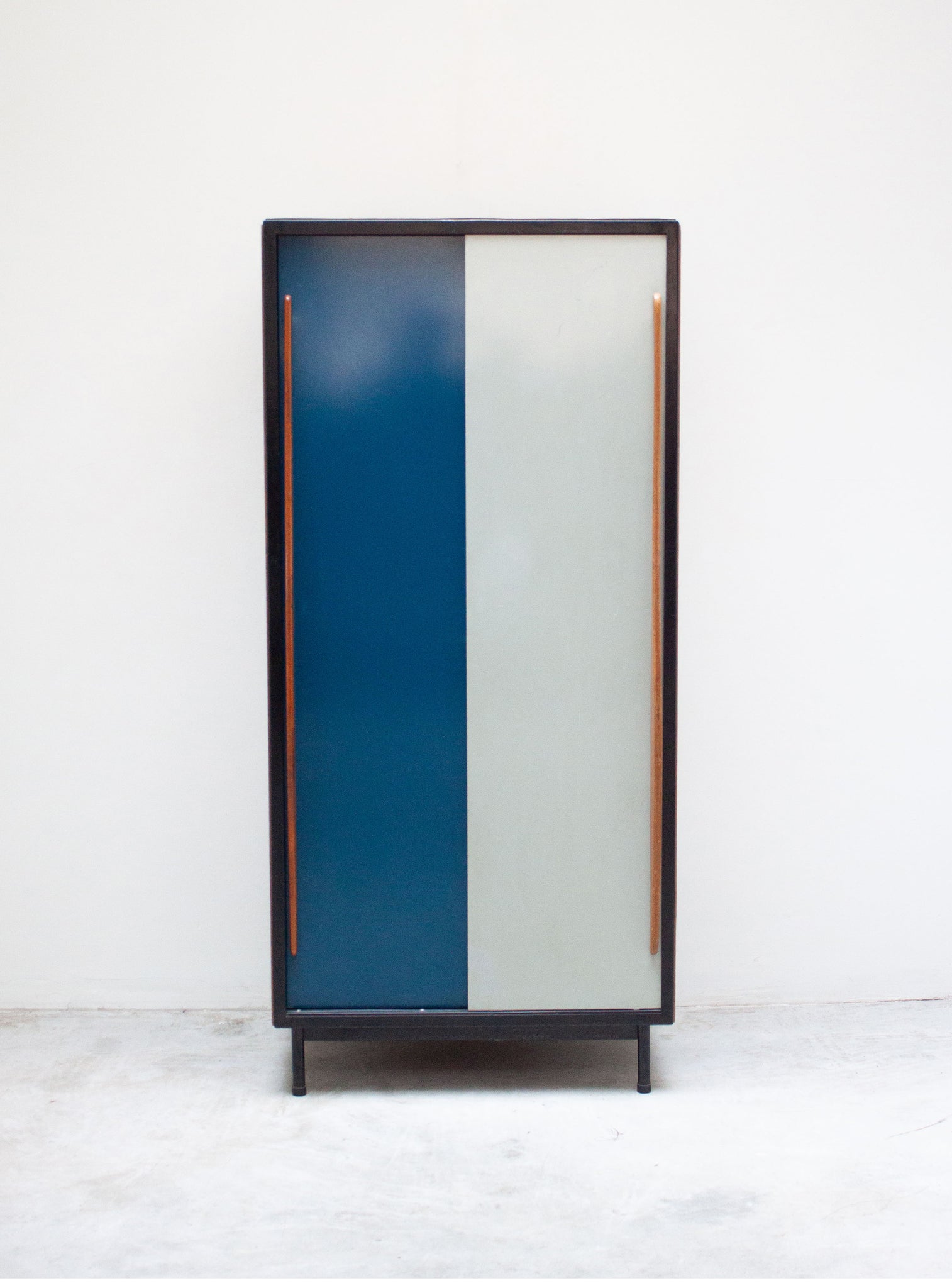 Tubax Wardrobe by Willy Van Der Meeren (Blue/Grey)