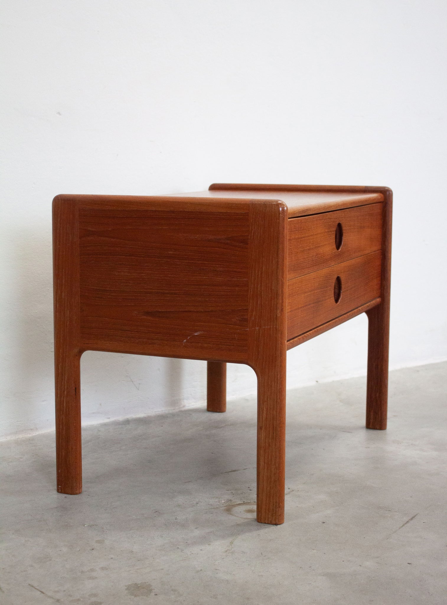 Vildbjerg Møbelfabrik VM202 Chest of Drawers by Kai Kristiansen