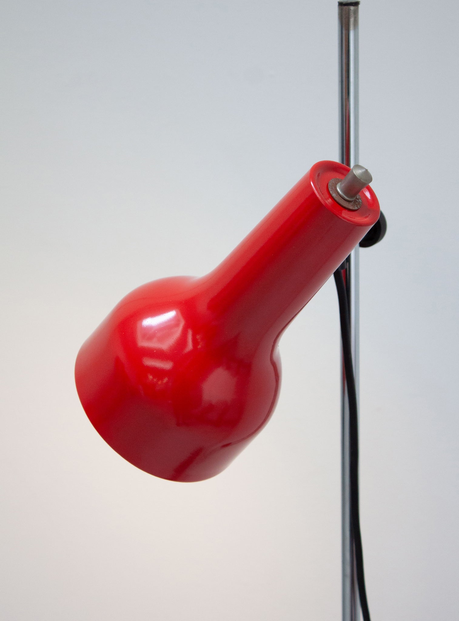 Vintage Floor Lamp (Red)