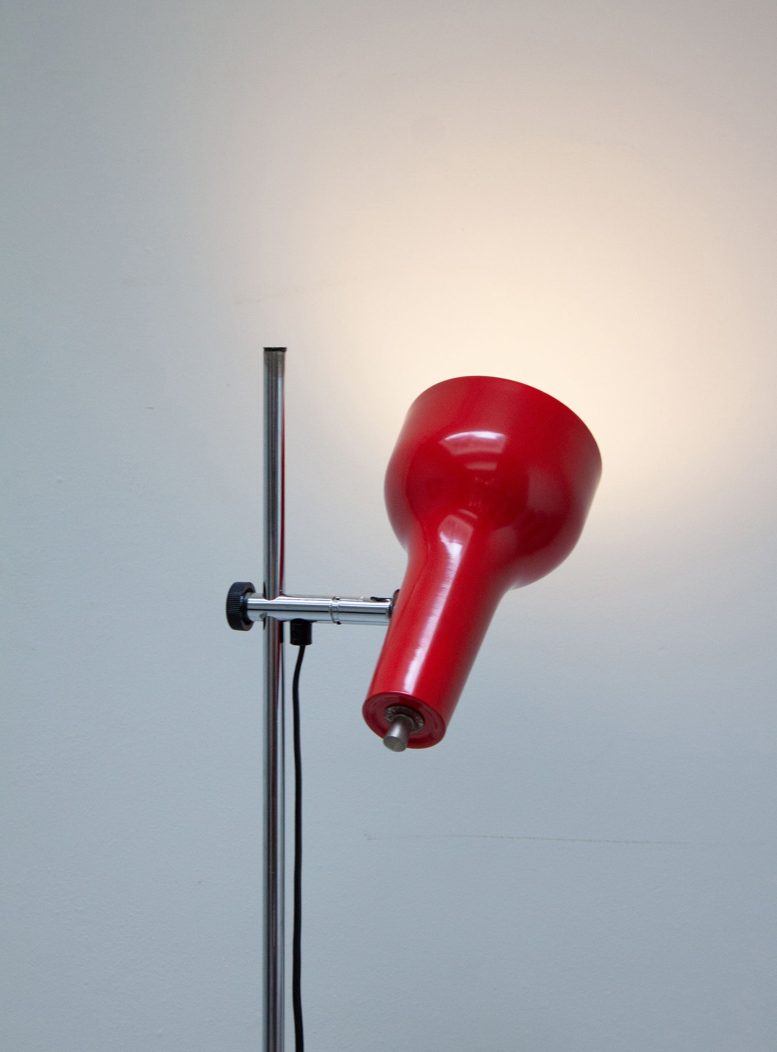 Vintage Floor Lamp (Red)
