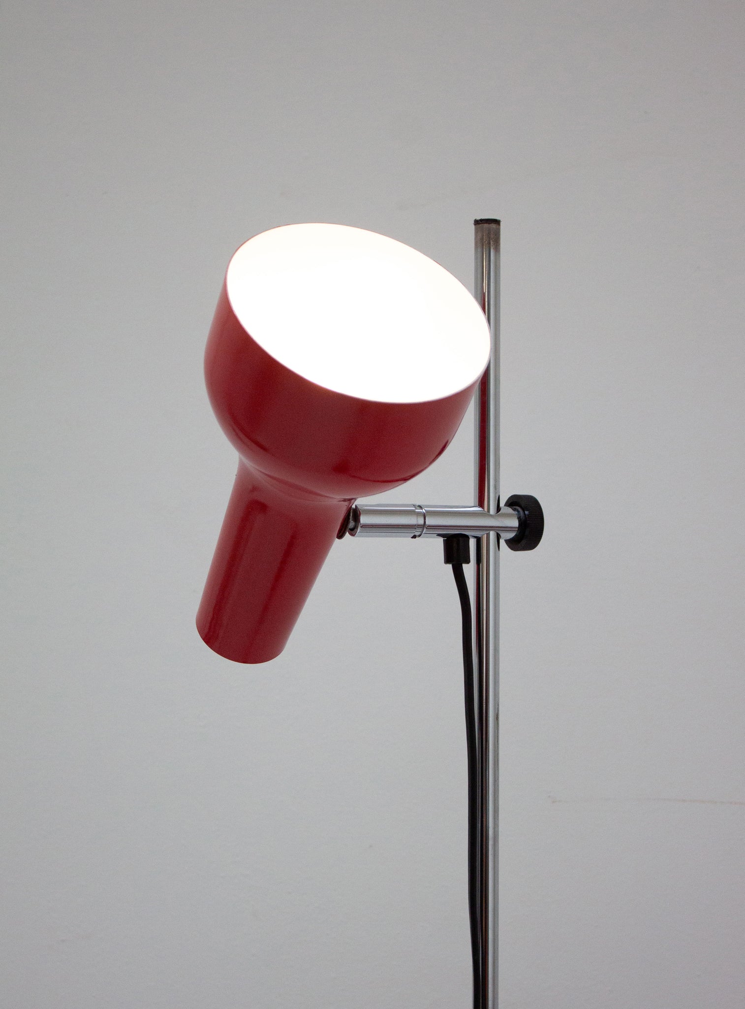 Vintage Floor Lamp (Red)