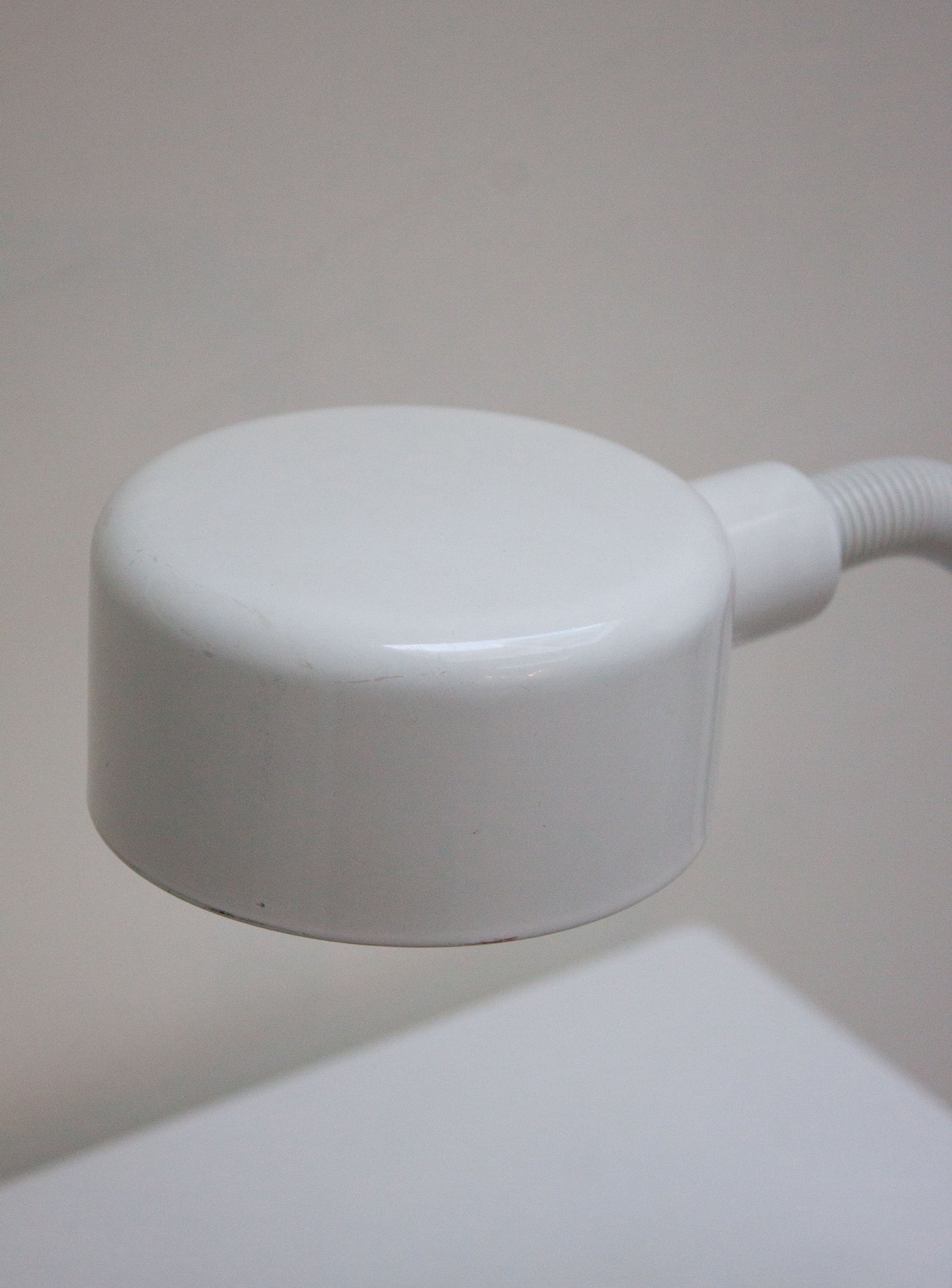 Vintage Metal Desk Lamp (White)