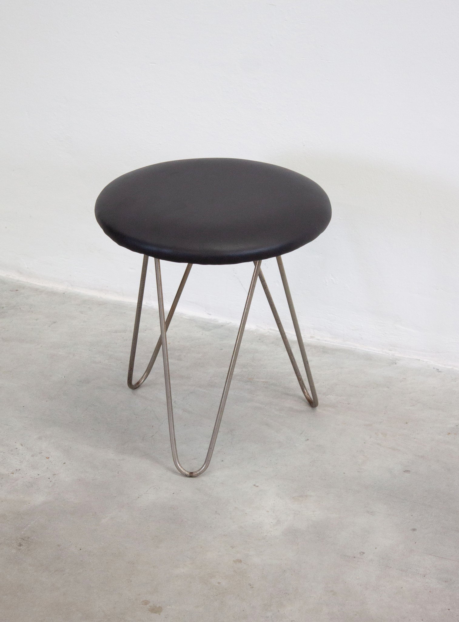 Vintage Stool with Hairpin Legs (Black)