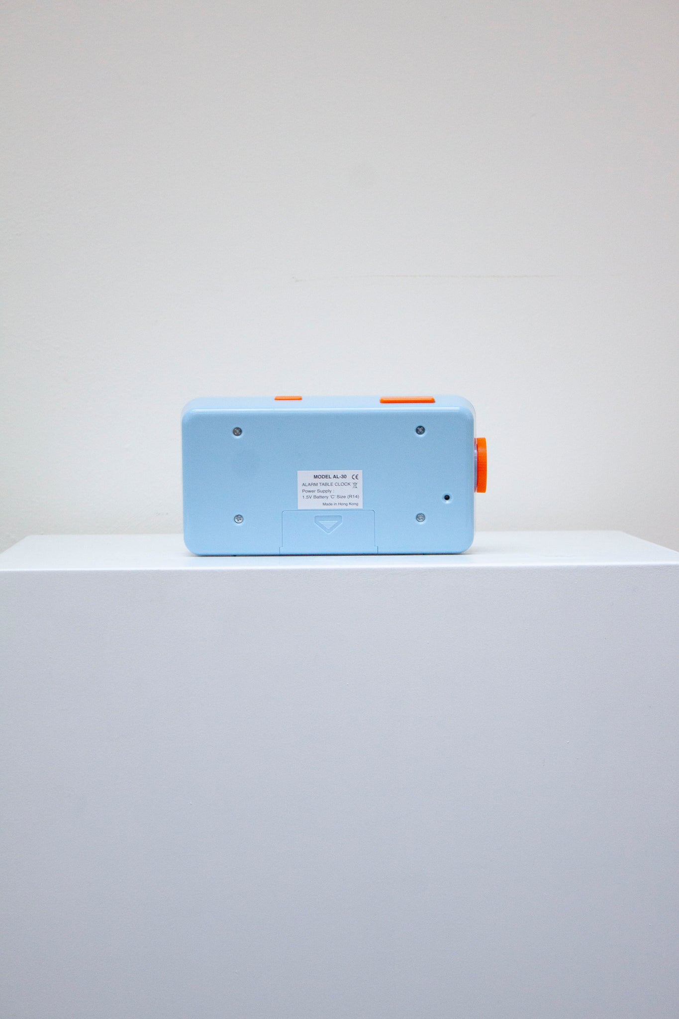 Twemco AL-30 Blue/Orange Alarm Flip Clock | Juki Amsterdam – JUKI