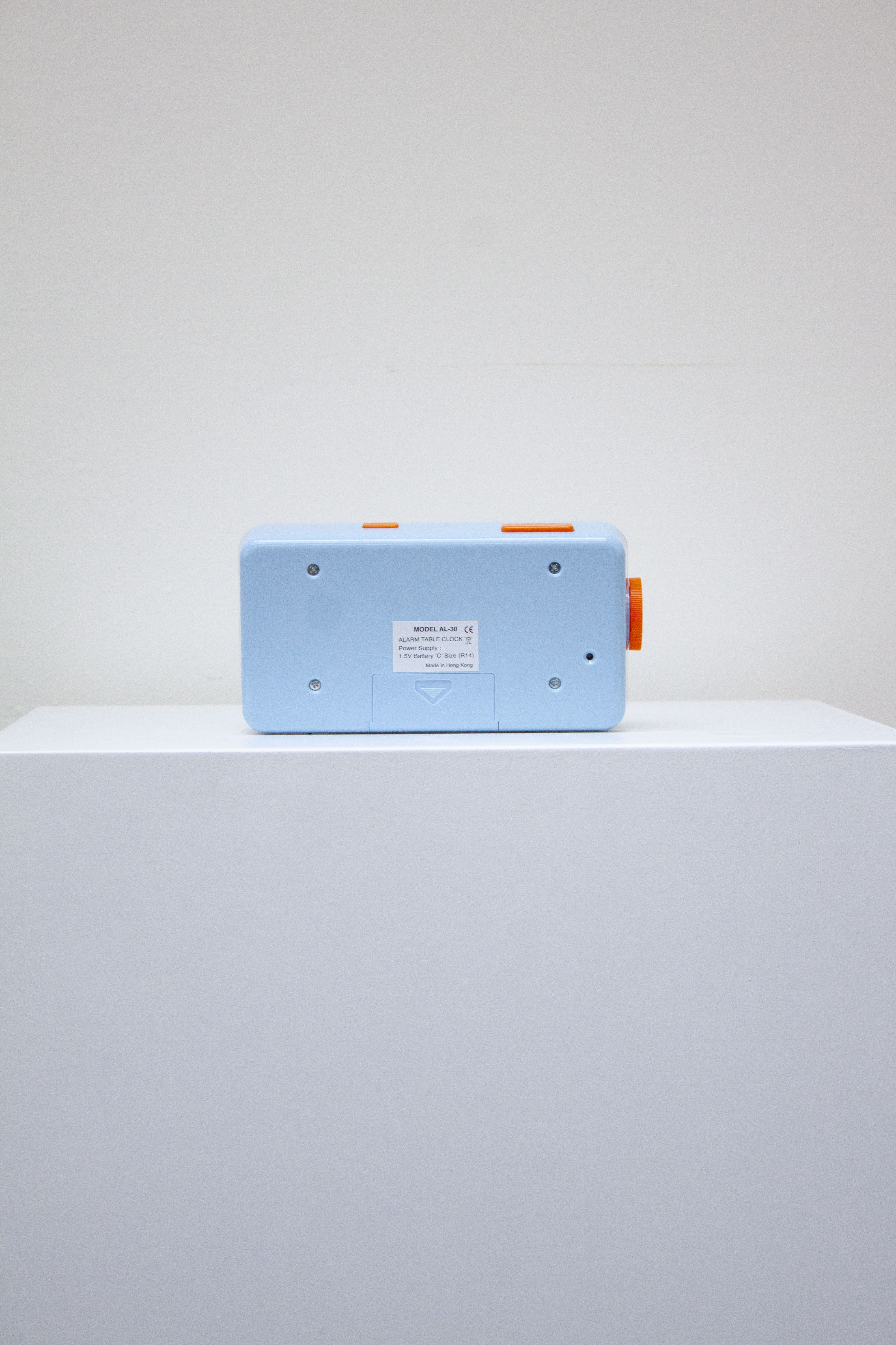 Twemco AL-30 Blue/Orange Alarm Flip Clock | Juki Amsterdam – JUKI