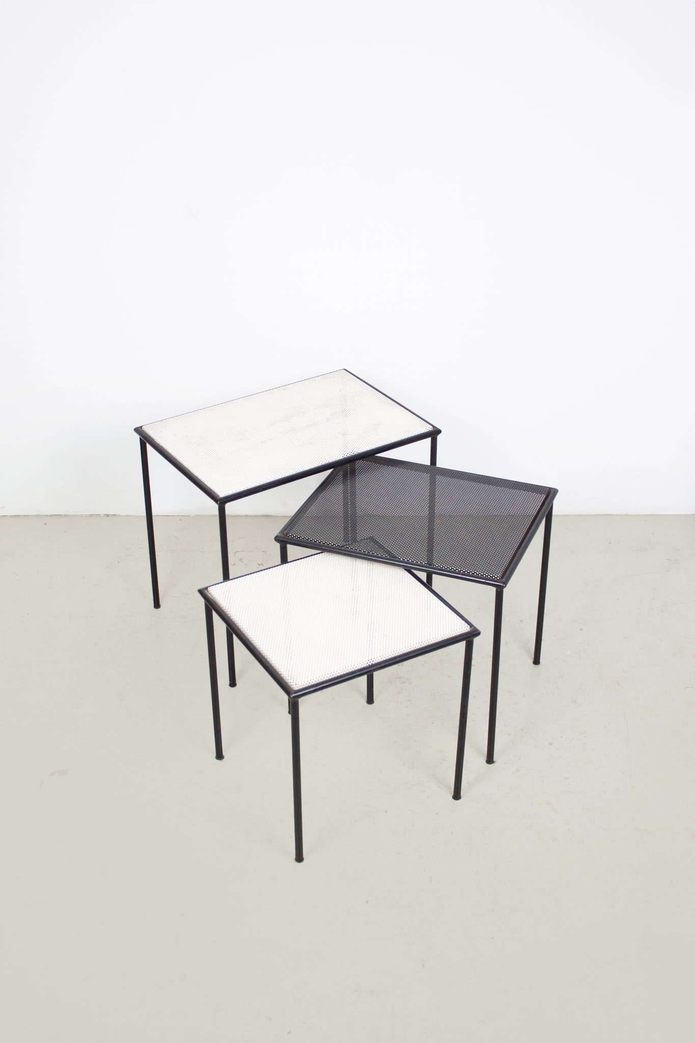 Artimeta Nesting Tables by Floris Fiedeldij (Set of 3)