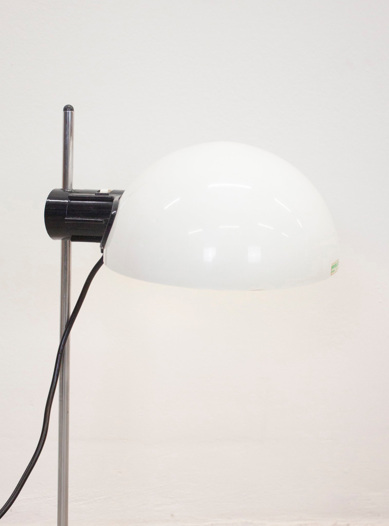Guzzini Libellula Desk Lamp by Emilio Fabio Simion