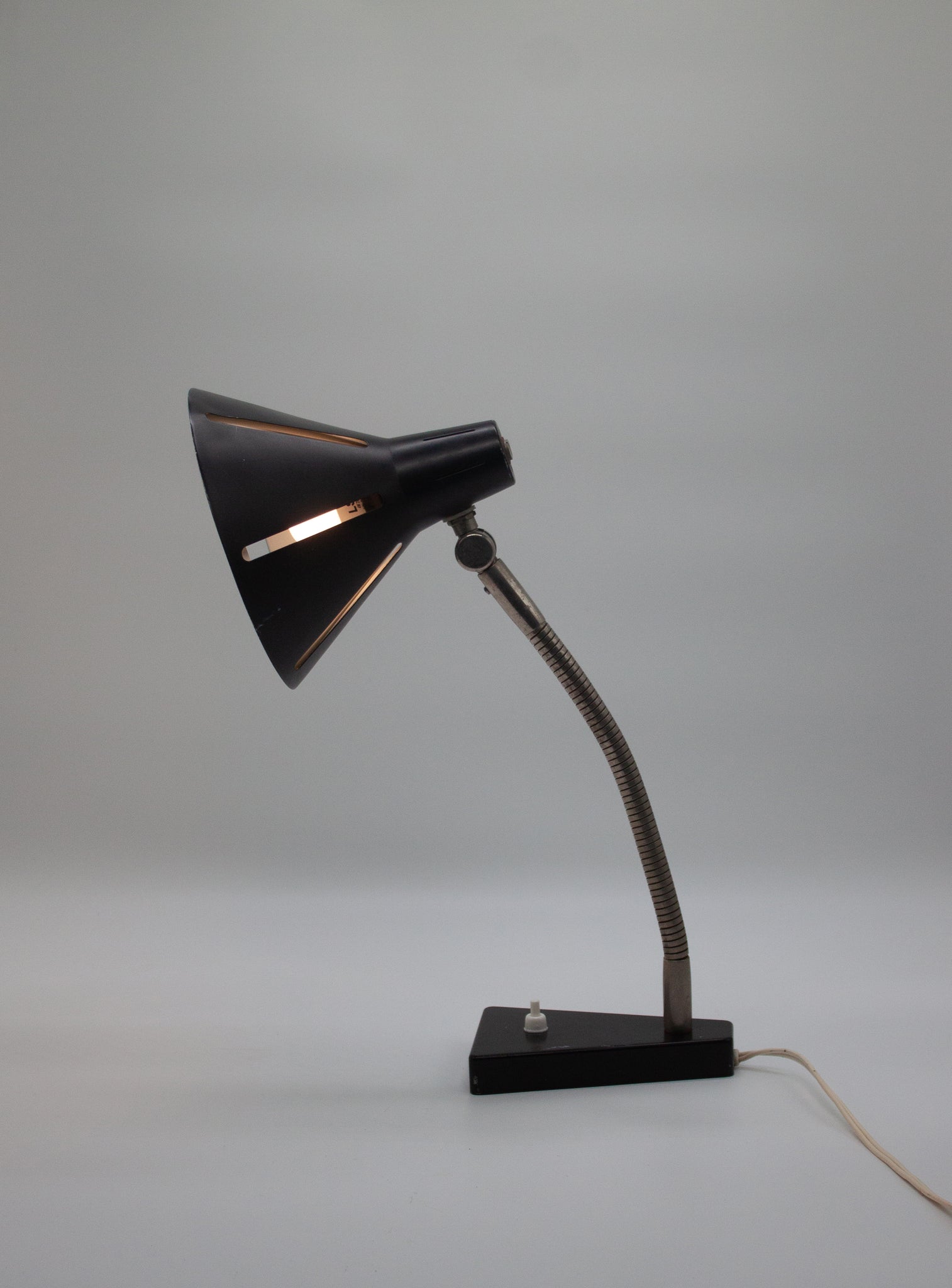Hala 'Zonneserie' Desk Lamp by H. Busquet (Black)