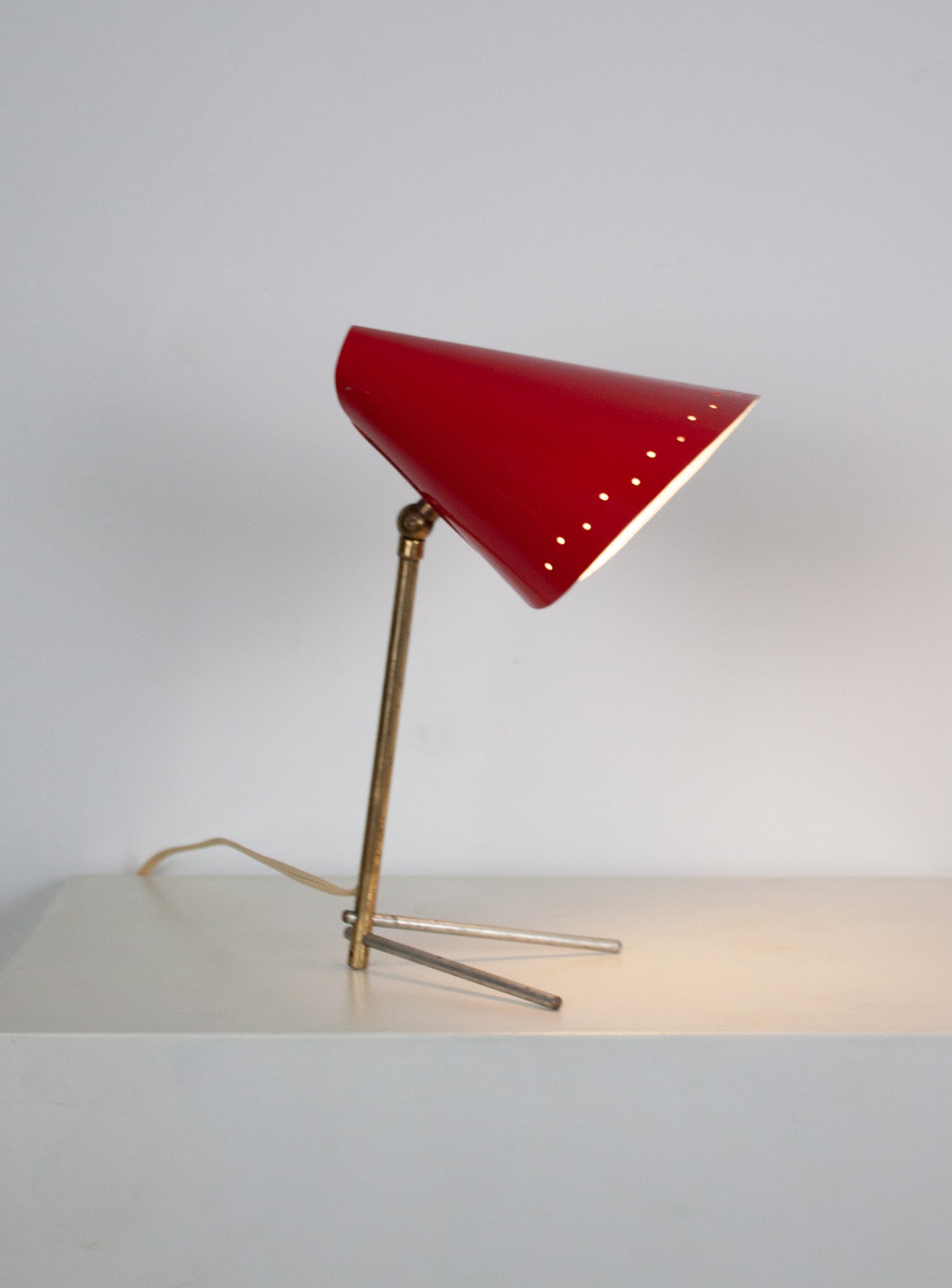Metal Desk Lamp in style of Stilnovo (Red)