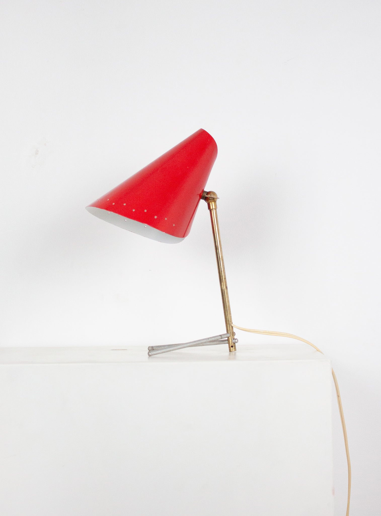 Metal Desk Lamp in style of Stilnovo (Red)