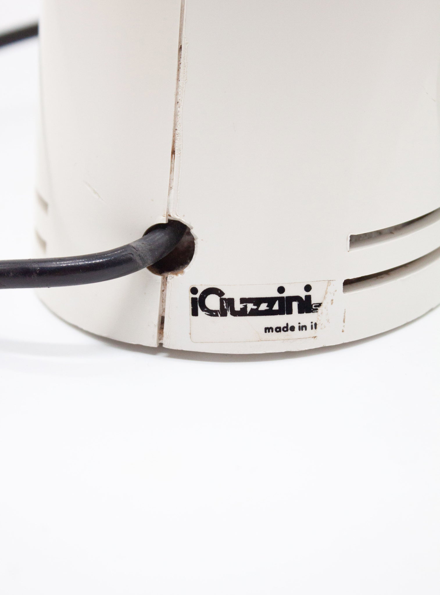 iGuzzini Sorella Desk Lamp by Harvey Guzzini